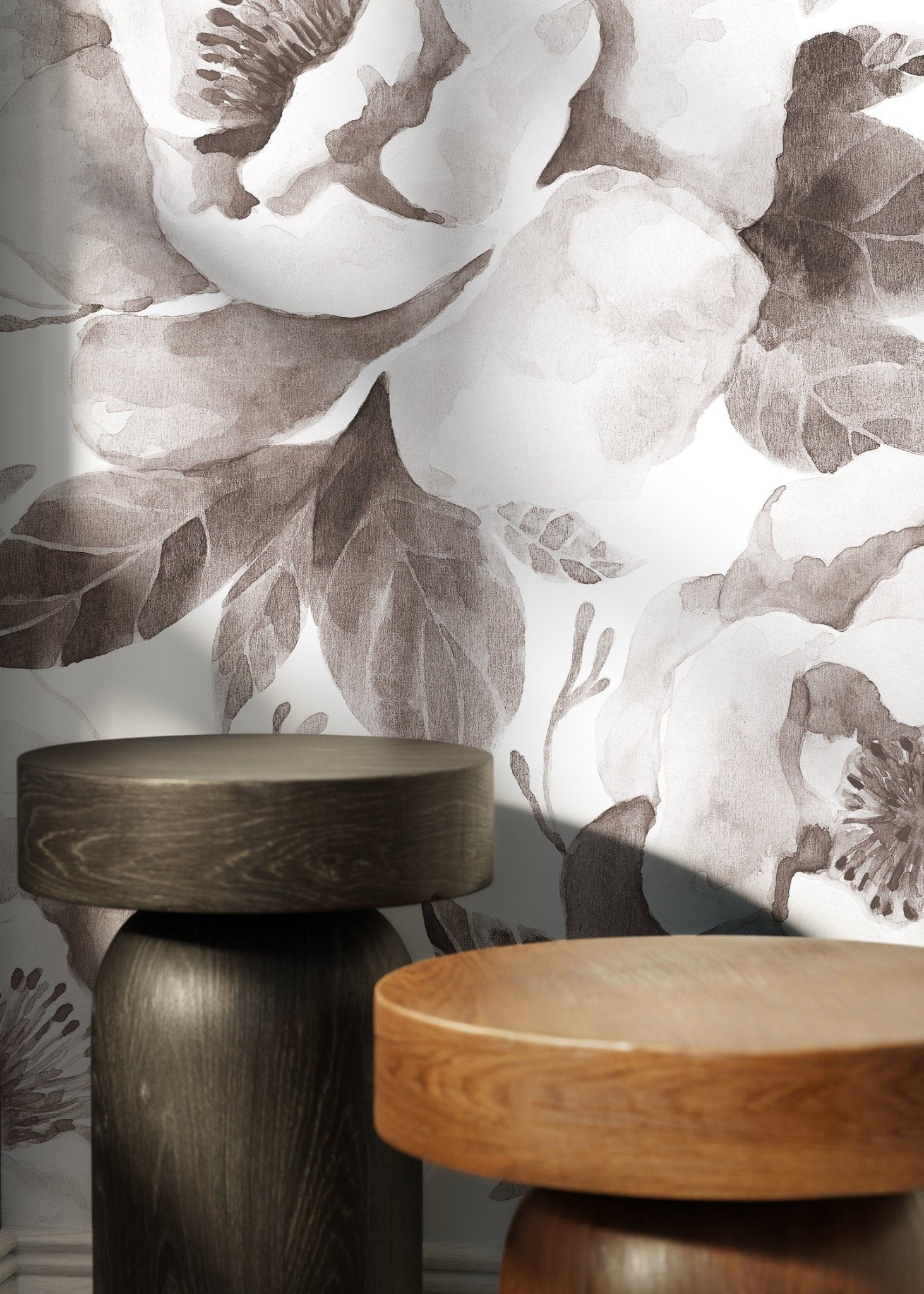 Elegant Monochrome Floral Wallpaper - C960 - WallTrend