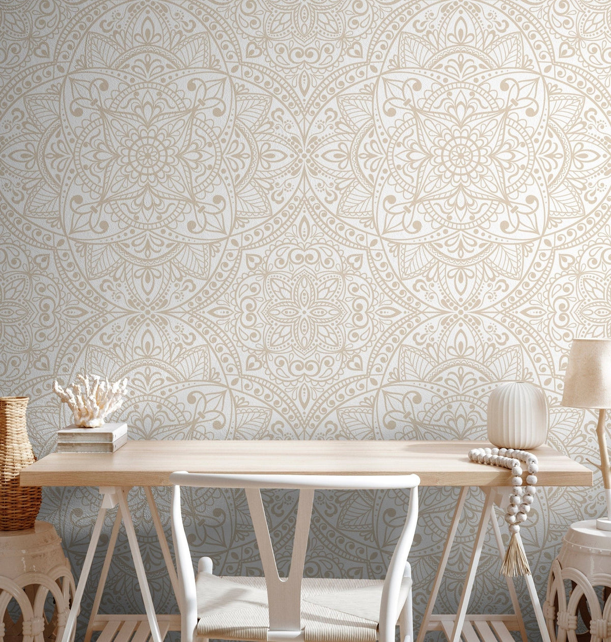 Elegant Paisley Medallion Wallpaper - C368 - WallTrend