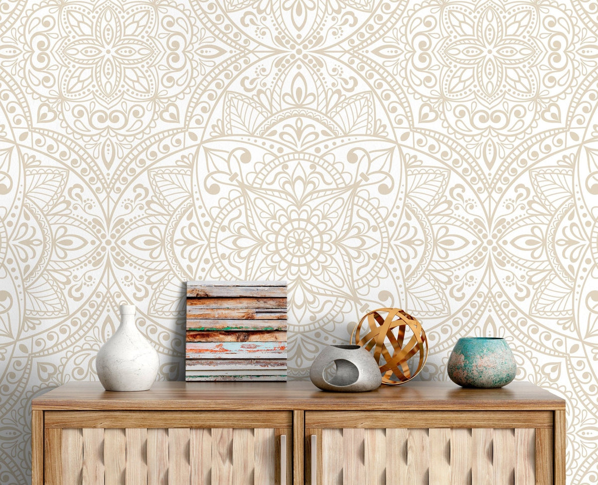 Elegant Paisley Medallion Wallpaper - C368 - WallTrend