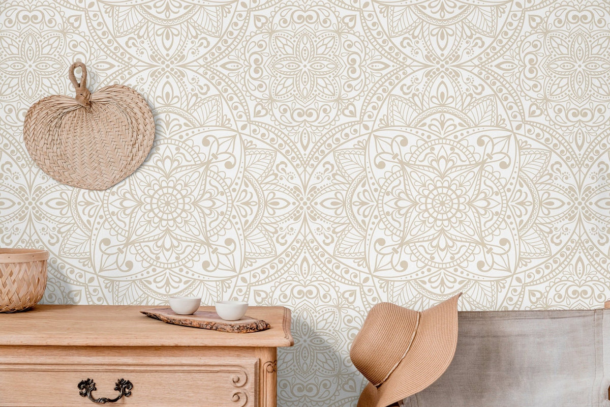 Elegant Paisley Medallion Wallpaper - C368 - WallTrend