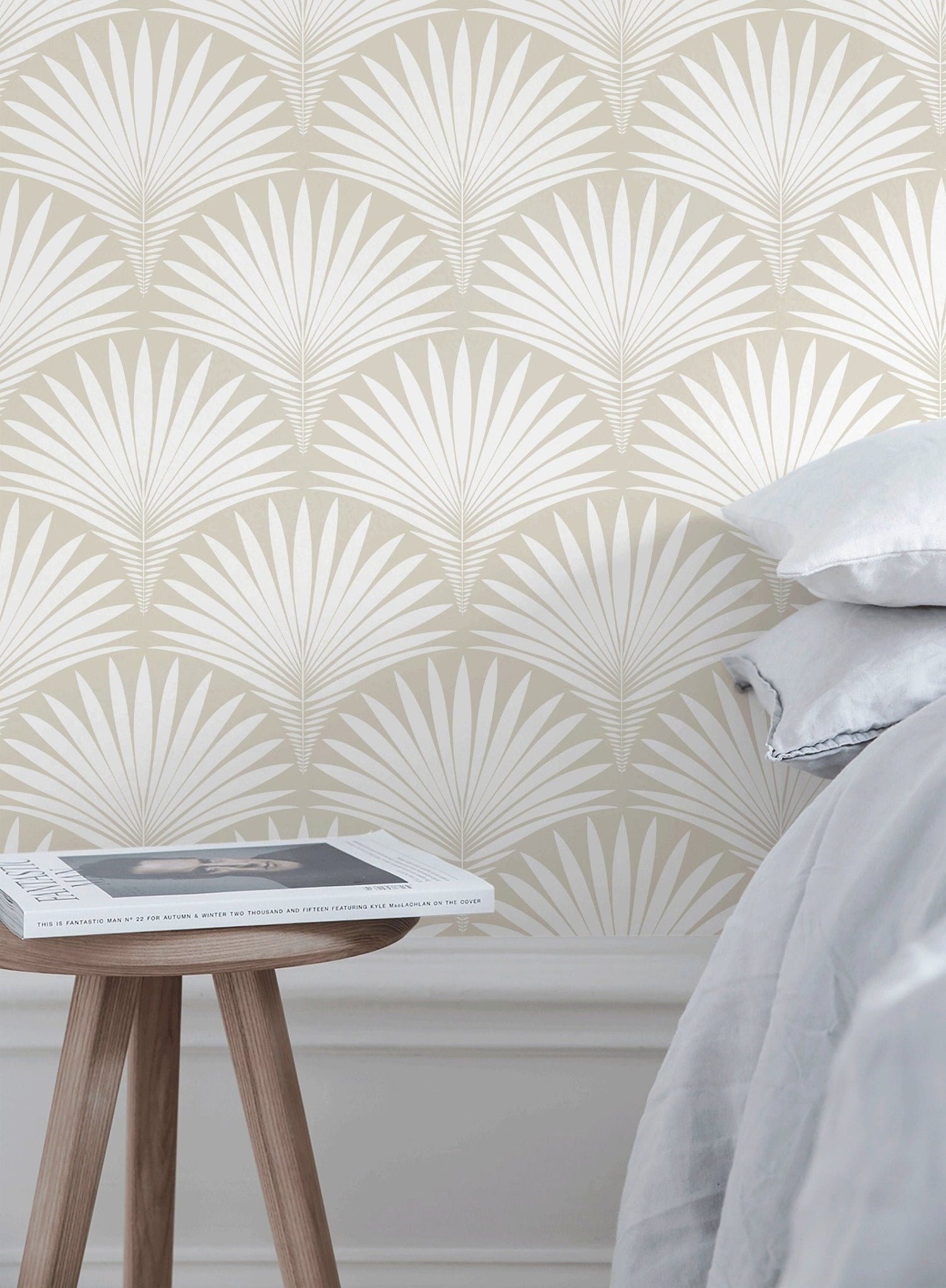 Elegant Palm Fan Wallpaper - C019 - WallTrend