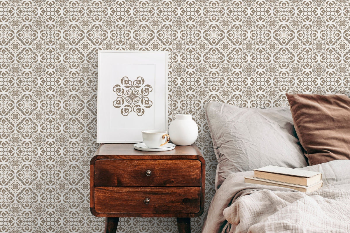 Elegant Victorian Fleur - de - lis Wallpaper - C191 - WallTrend