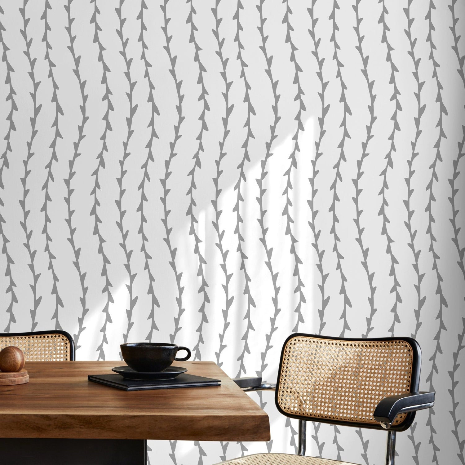 Elegant Vines Wallpaper - X055 - WallTrend