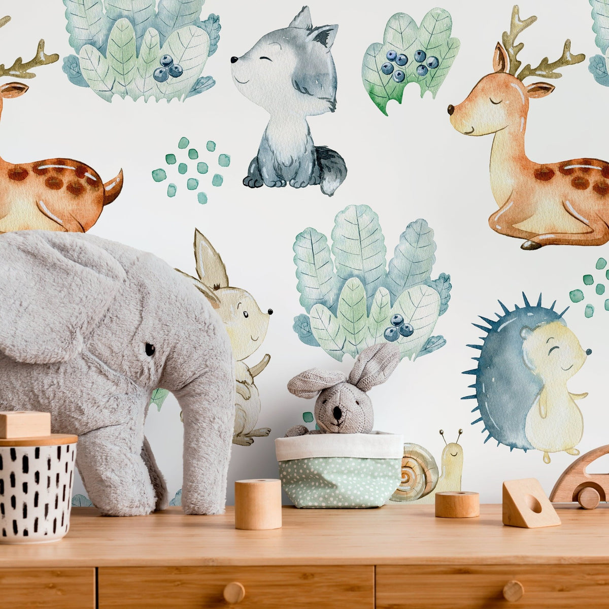 Enchanted Forest Friends Wallpaper - B509 - WallTrend