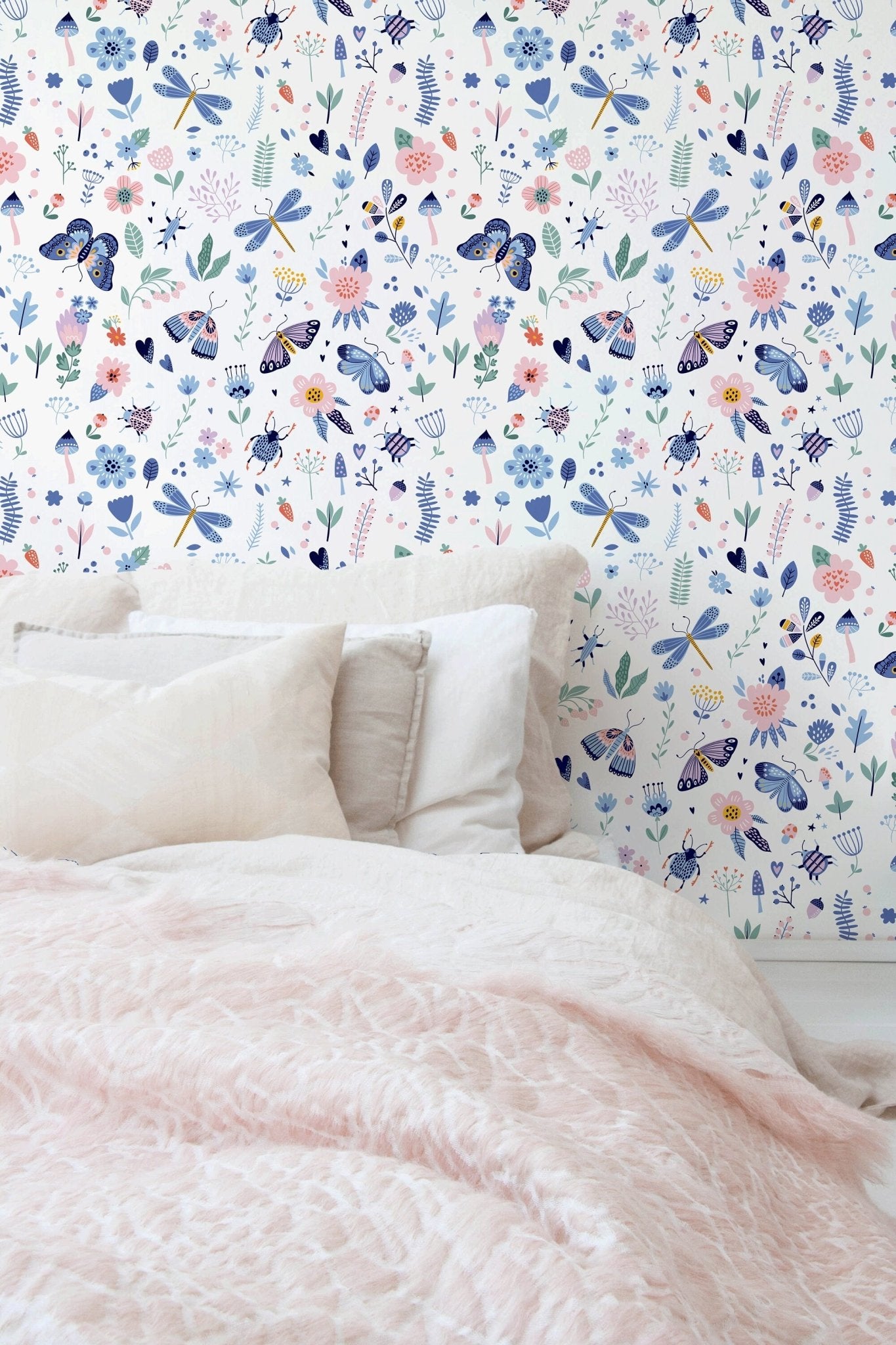 Enchanted Garden Wallpaper - B530 - WallTrend