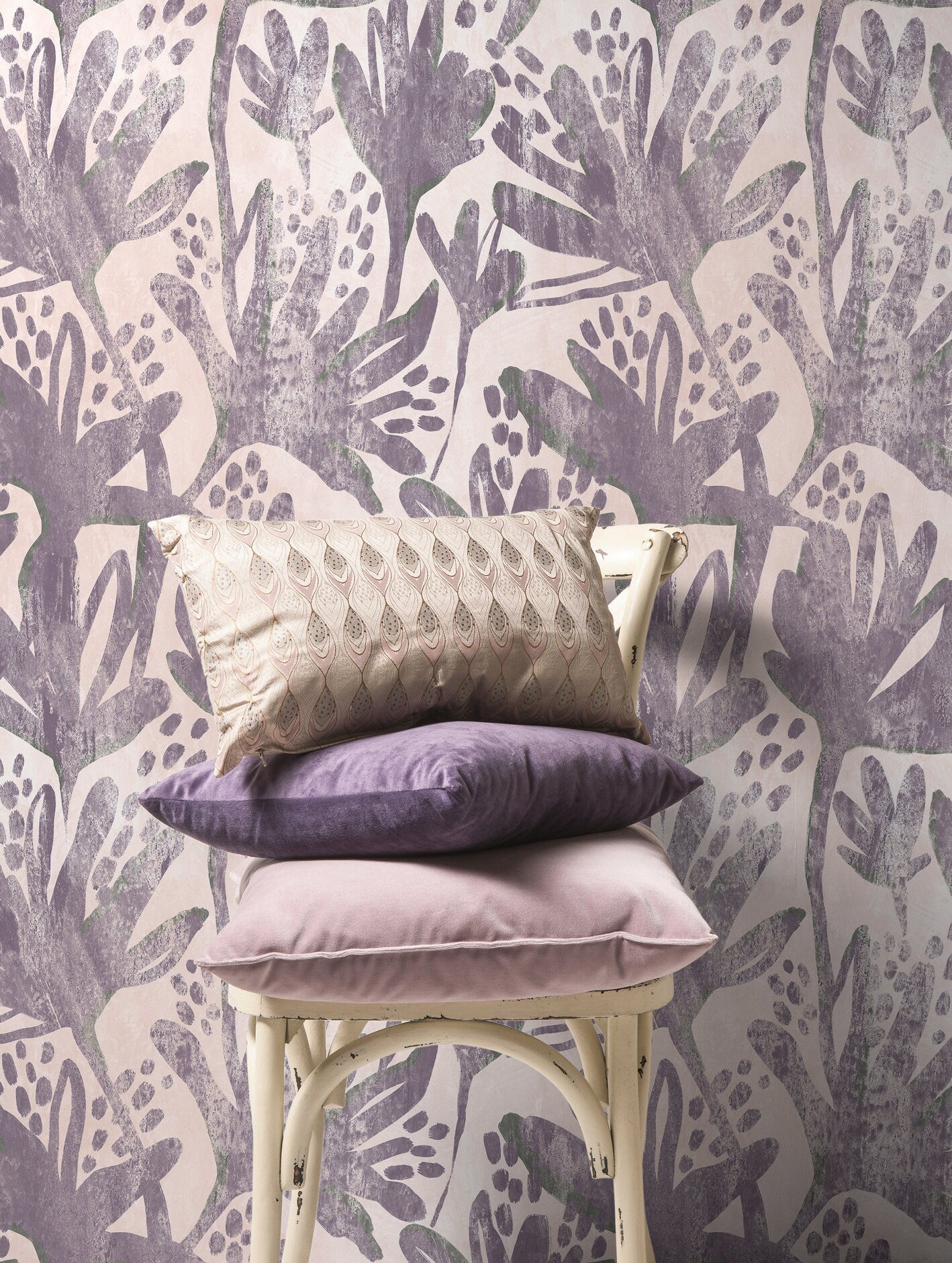 Expressive Botanical Impressions Wallpaper - SKU C903 - WallTrend