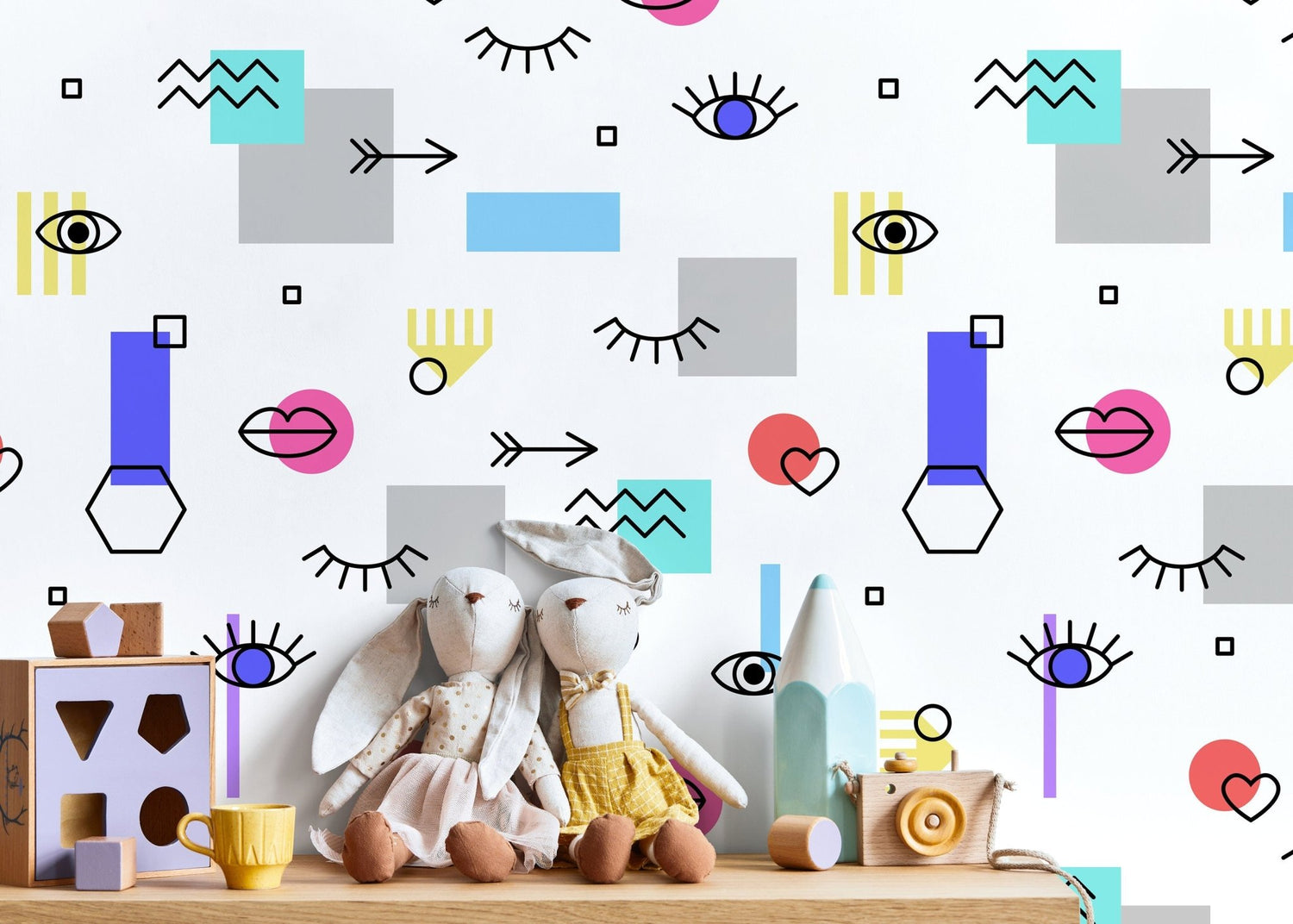 Eye and Lips Pop Art Wallpaper - B364 - WallTrend
