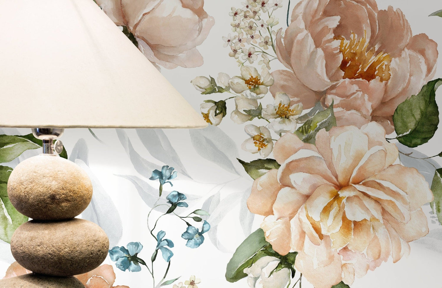 Floral Elegance Wallpaper - D020 - WallTrend