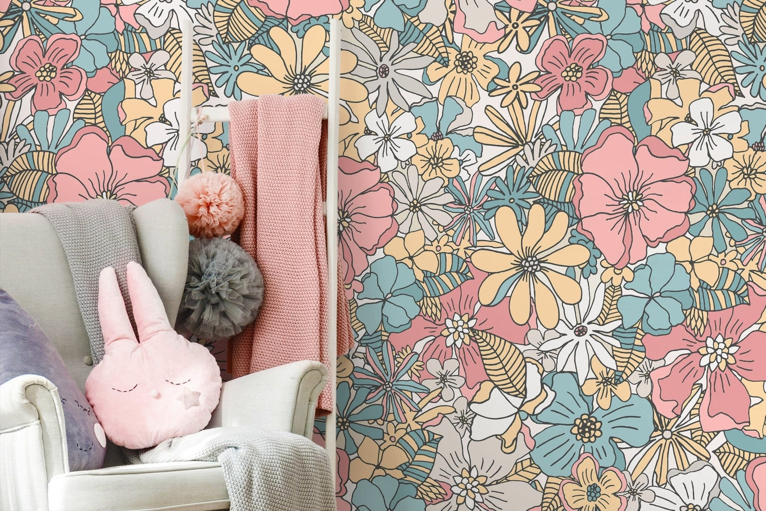 Floral Fancy Wallpaper - D382 - WallTrend
