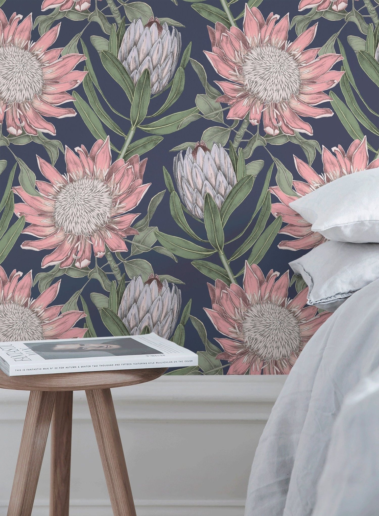 Floral Majesty Wallpaper - B998 - WallTrend