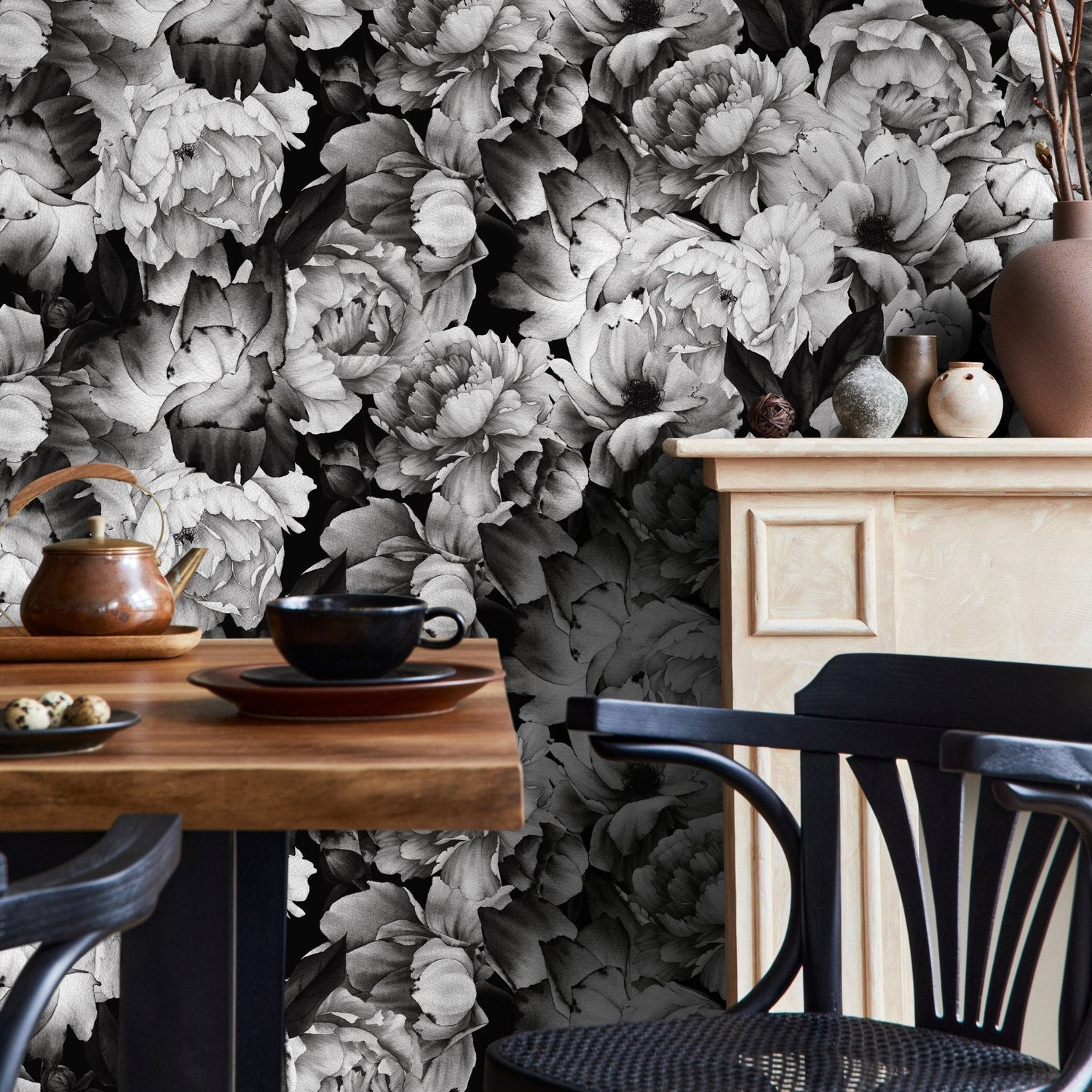 Floral Monochrome Wallpaper - B045 - WallTrend