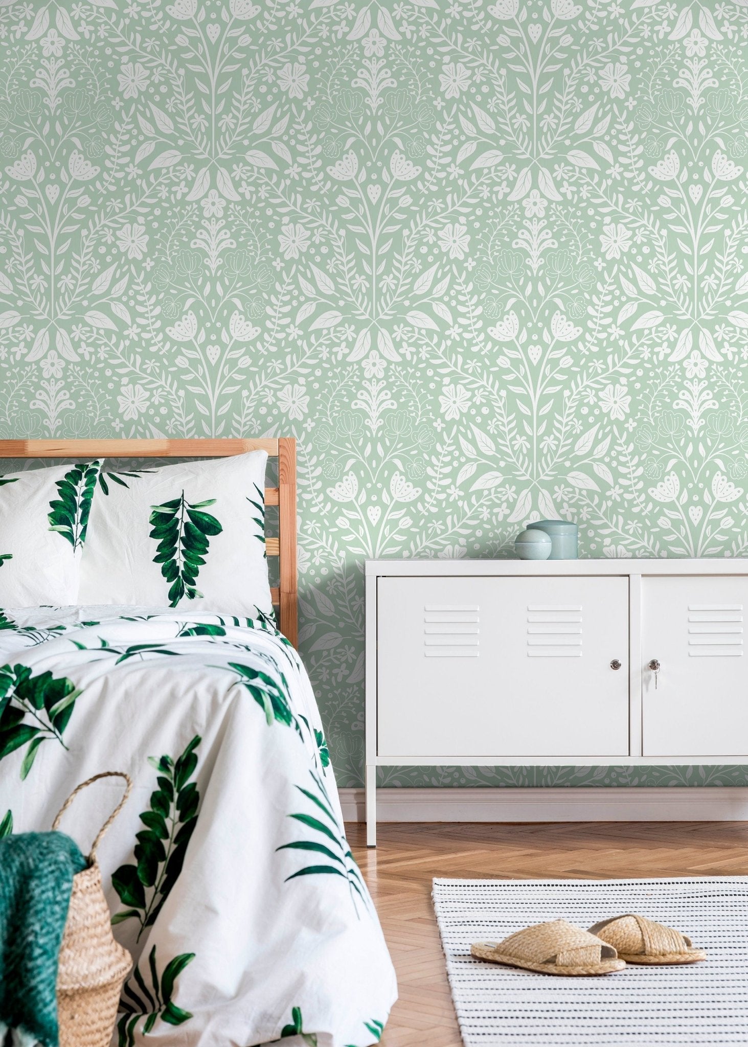 Floral Symmetry Elegance Wallpaper - C808 - WallTrend