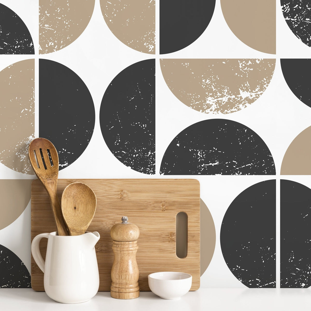 Geometric Abstract Circles Wallpaper - C028 - WallTrend