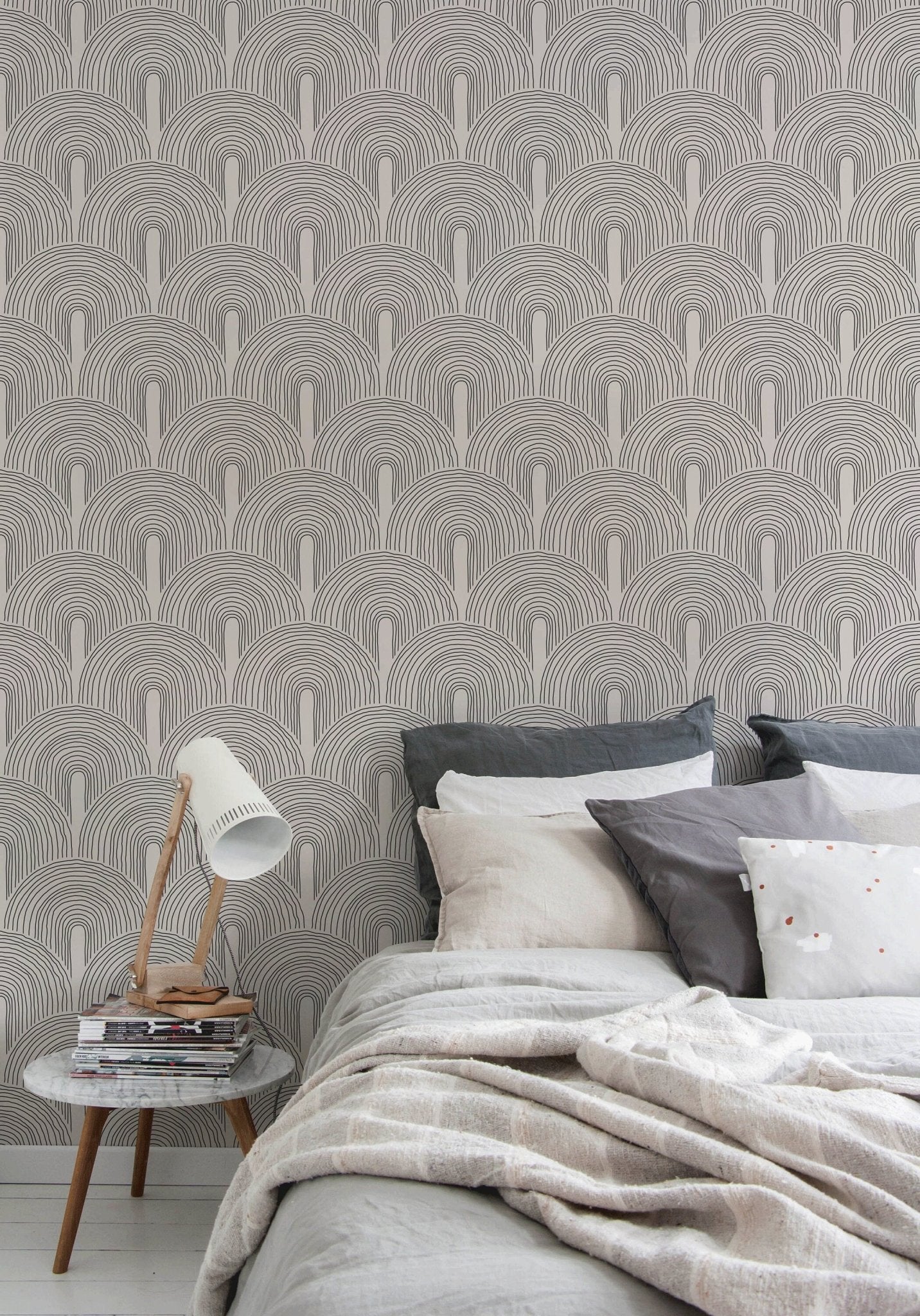 Geometric Arcs Wallpaper - B627 - WallTrend