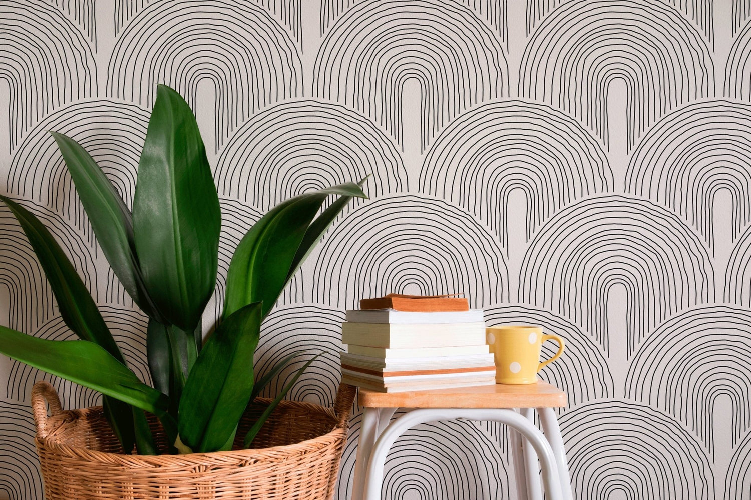 Geometric Arcs Wallpaper - B627 - WallTrend