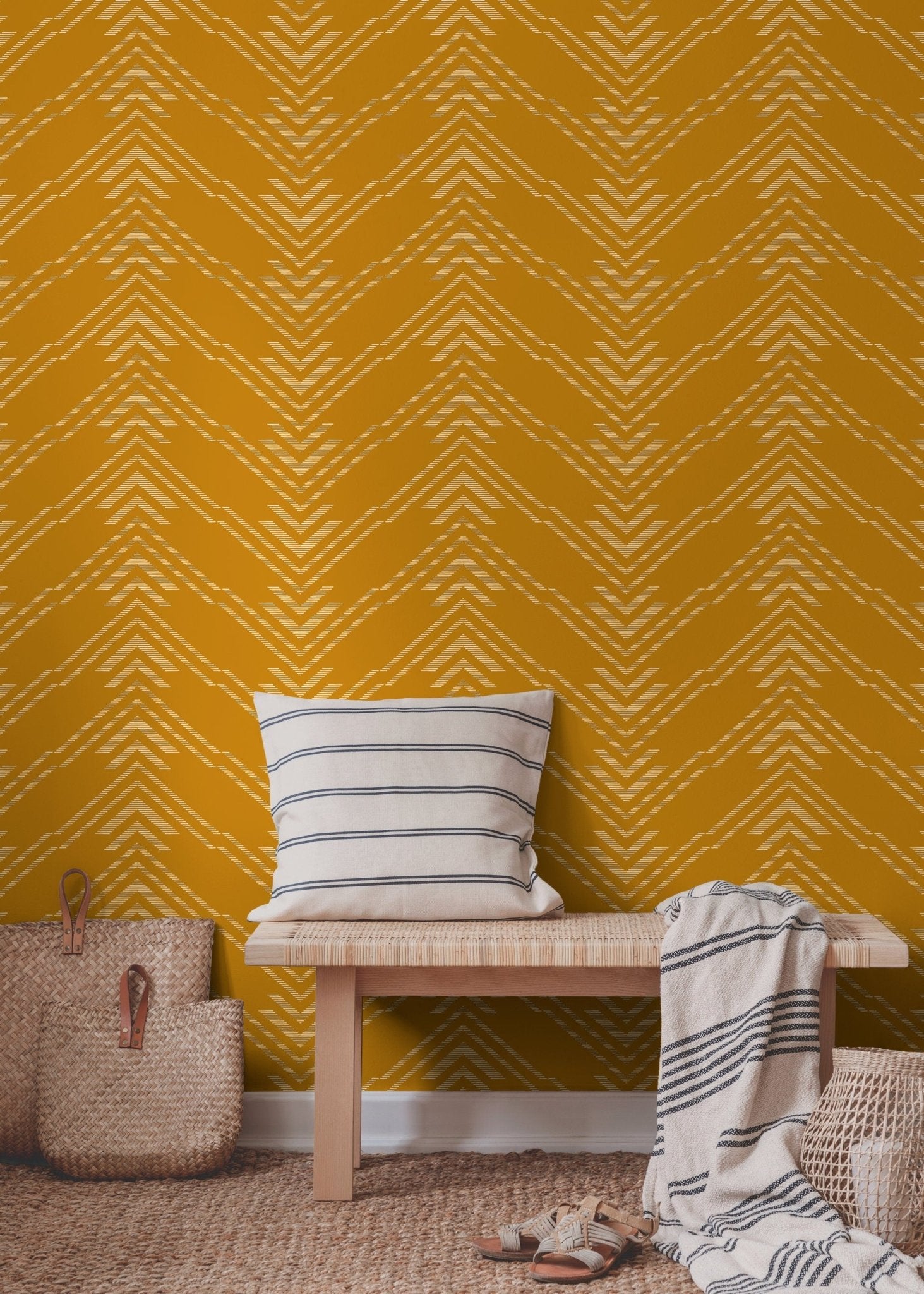 Geometric Arrow Motif Wallpaper - C497 - WallTrend