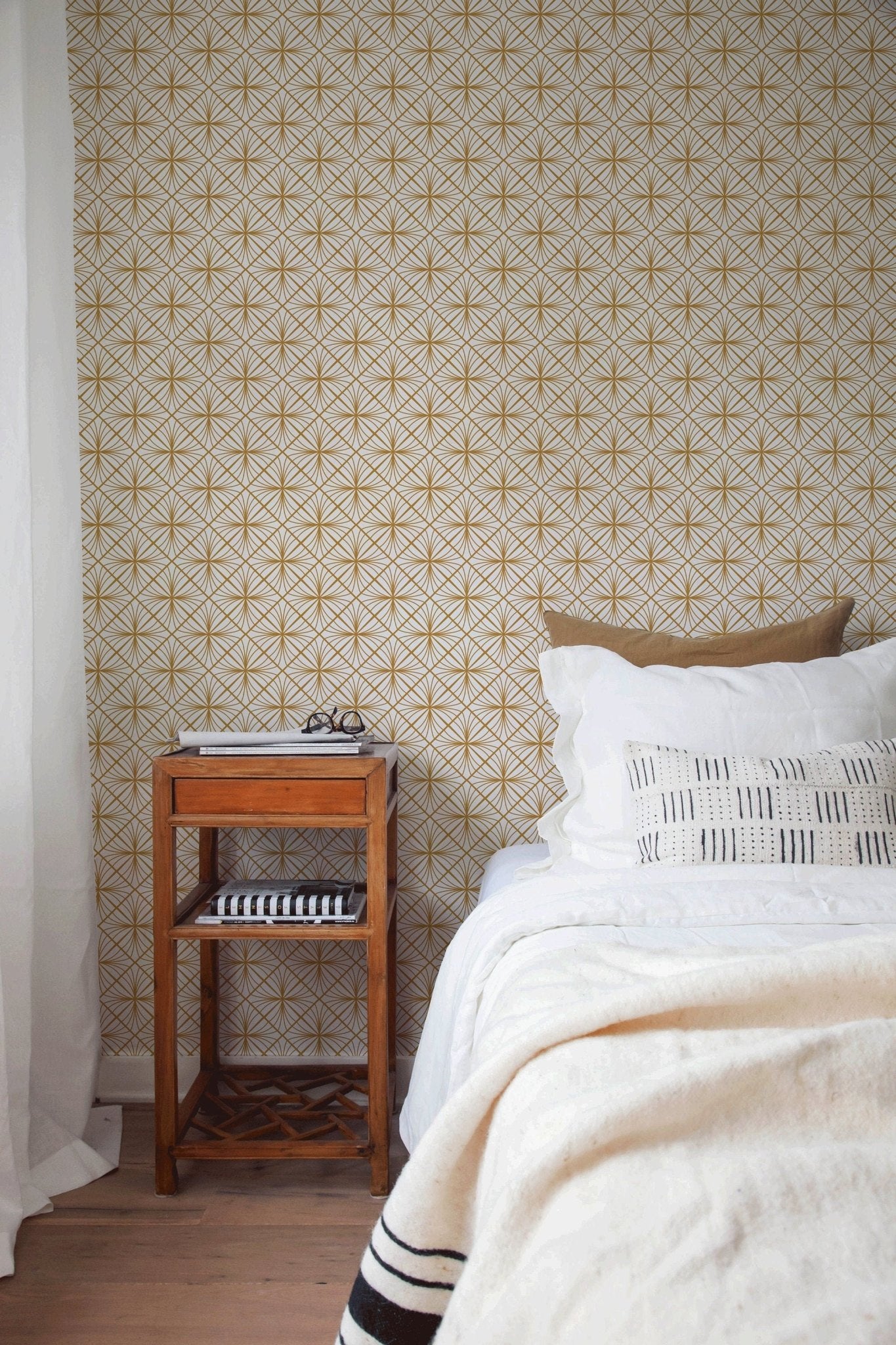 Geometric Harmony Wallpaper - B836 - WallTrend