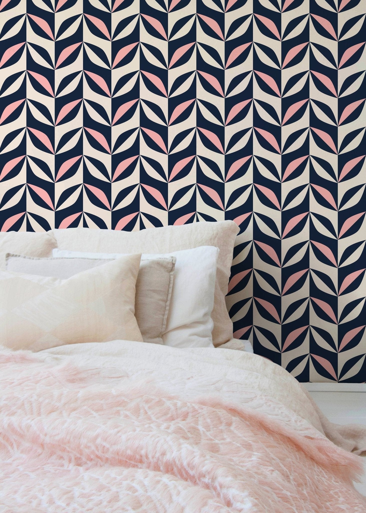 Geometric Leaf Pattern Wallpaper - B439 - WallTrend