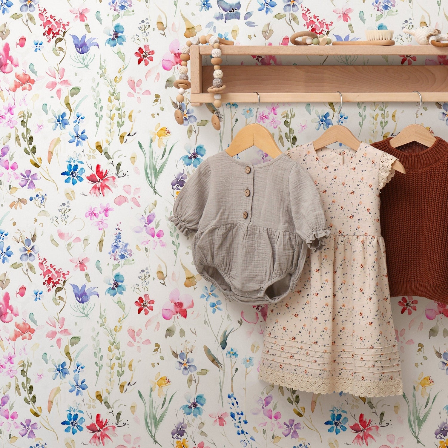Home Decor Wallpaper Peel and Stick Wallpaper Removable Wallpaper Wall Art Wall Decor Room Decor / Floral Watercolor Wallpaper - B383 - WallTrend
