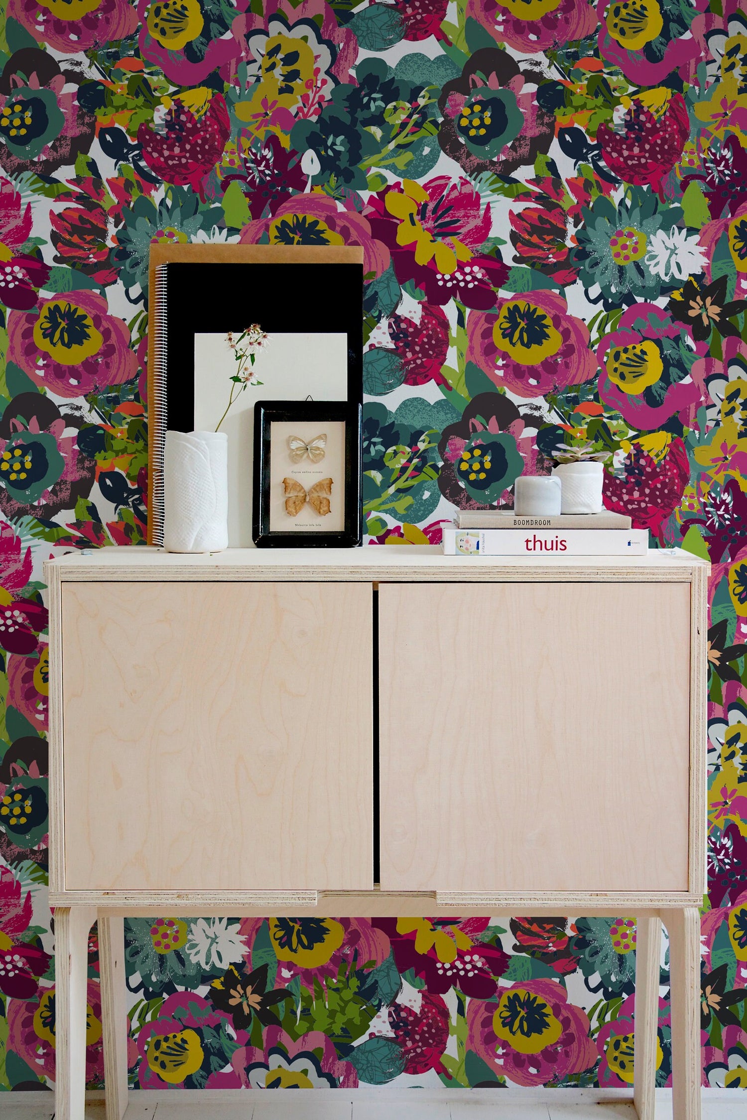 Vibrant Floral Explosion Wallpaper - C110