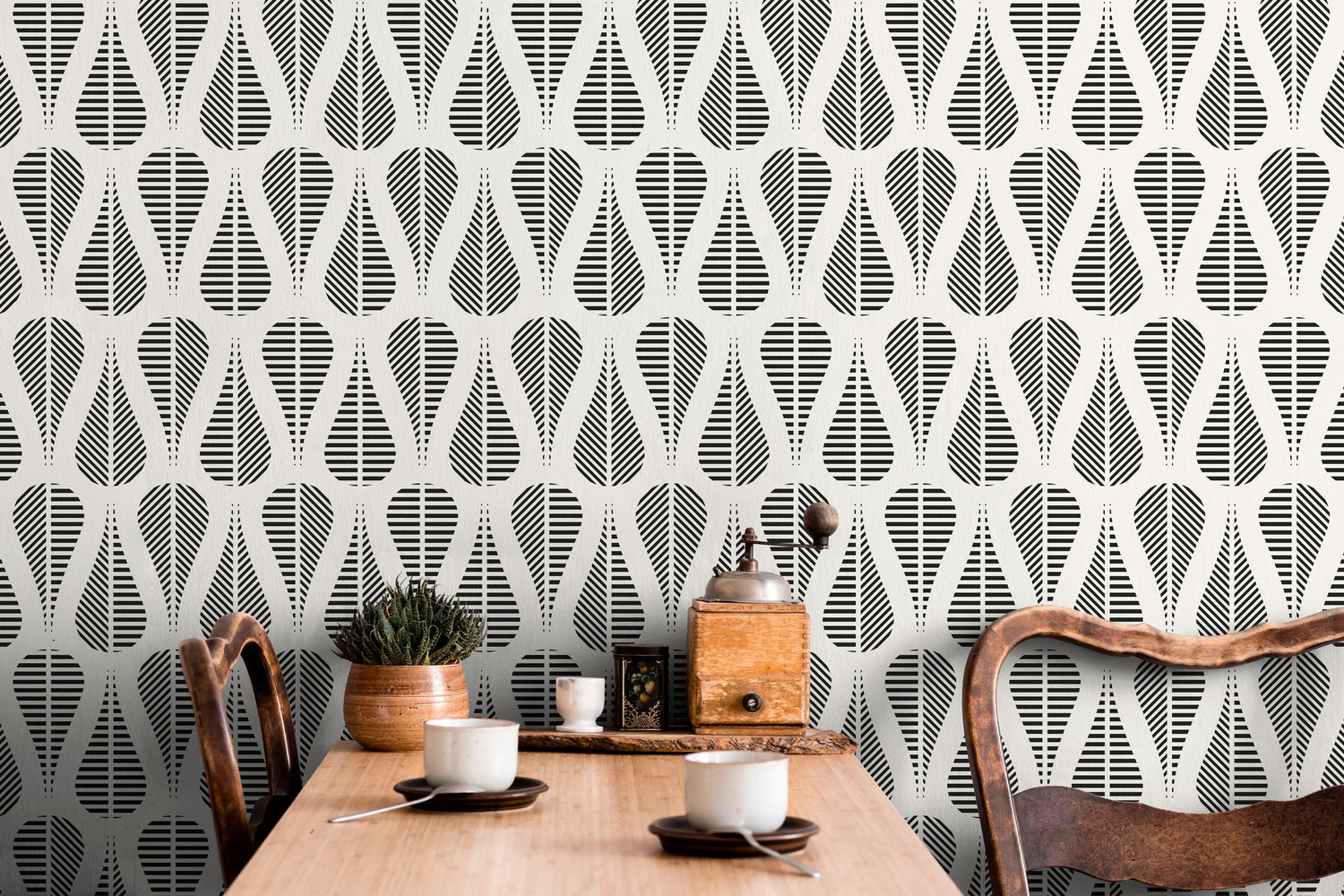 Teardrop Silhouette Stripes Wallpaper - C328