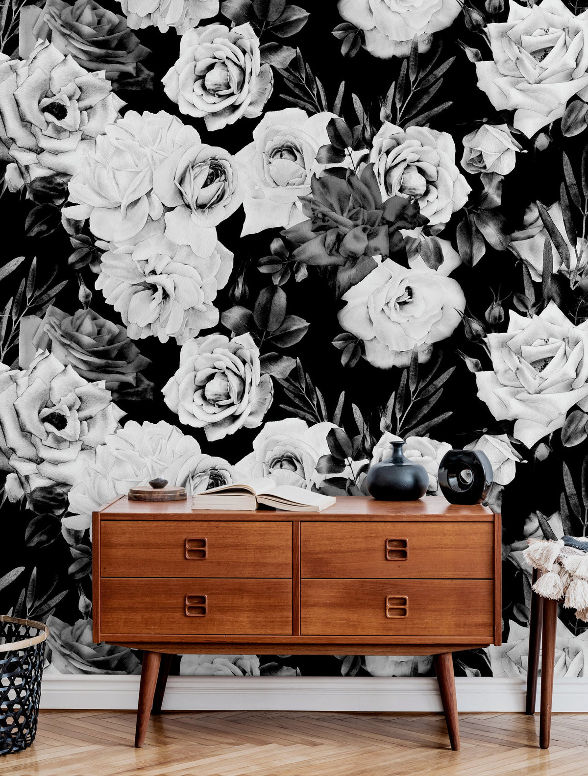 Wallpaper Peel and Stick Wallpaper Removable Wallpaper Home Decor Wall Art Wall Decor Room Decor / Black Vintage Floral Wallpaper - B192