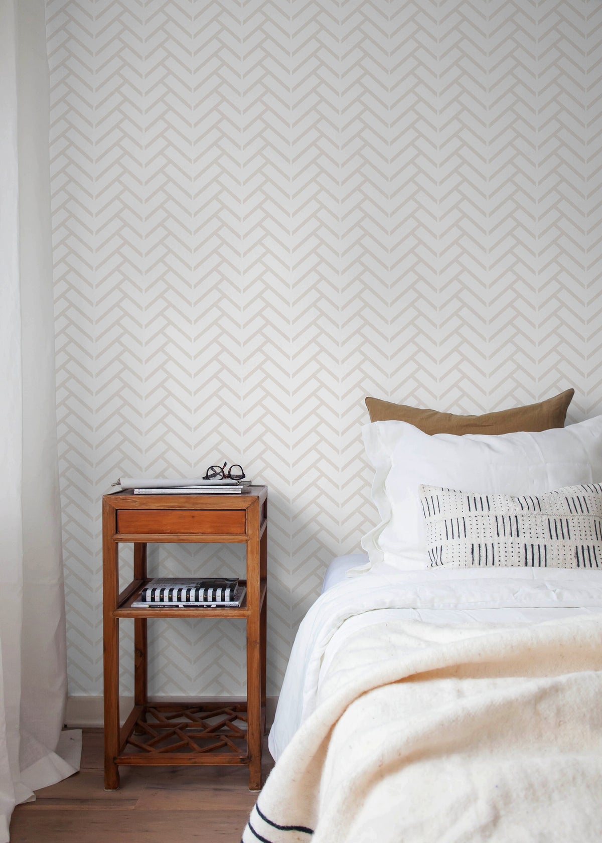 Wallpaper Peel and Stick Wallpaper Removable Wallpaper Home Decor Wall Art Wall Decor Room Decor / Neutral Herringbone Wallpaper - C489