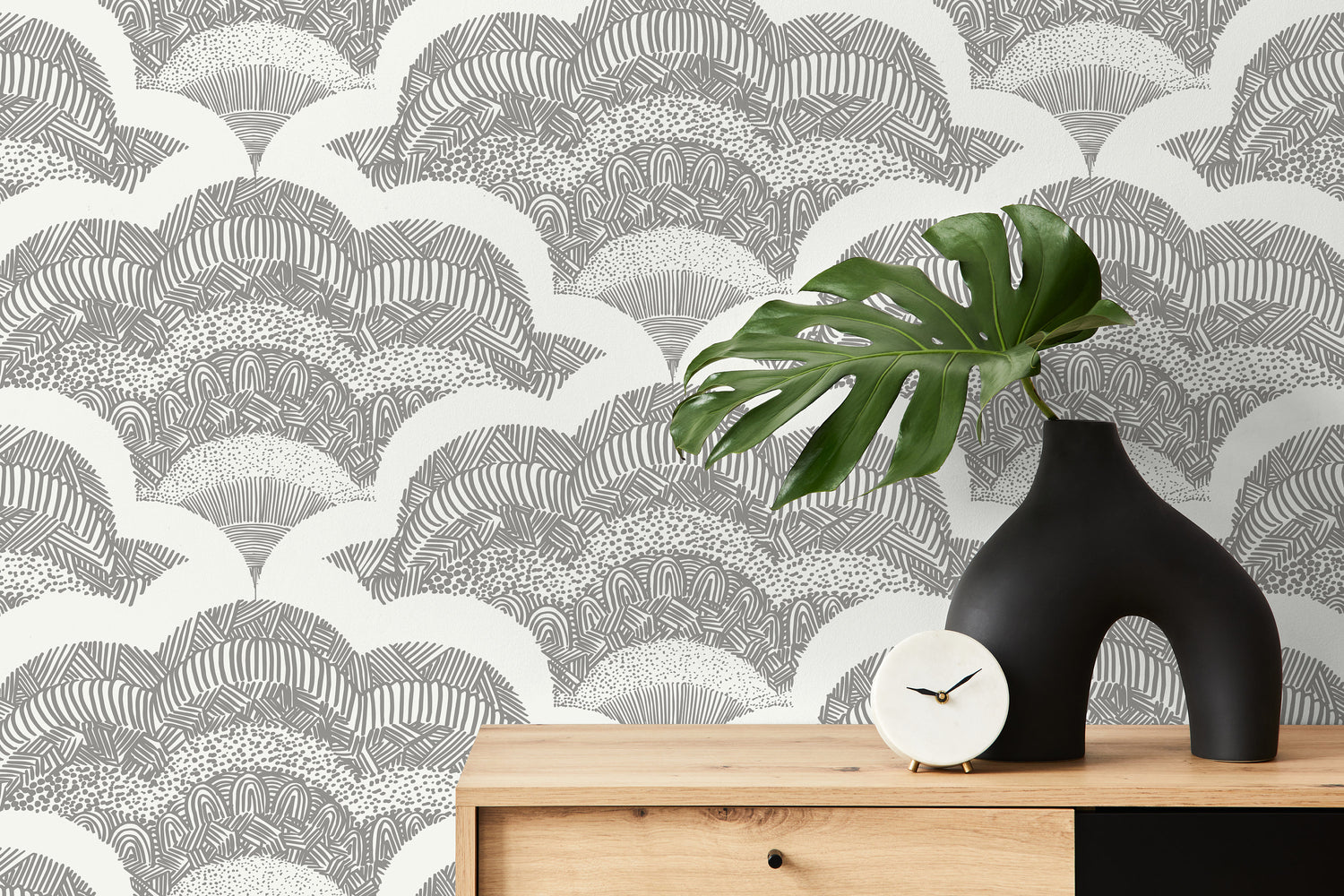 Wallpaper Peel and Stick Wallpaper Removable Wallpaper Home Decor Wall Art Wall Decor Room Decor / Gray Boho Scallop Wallpaper - C513