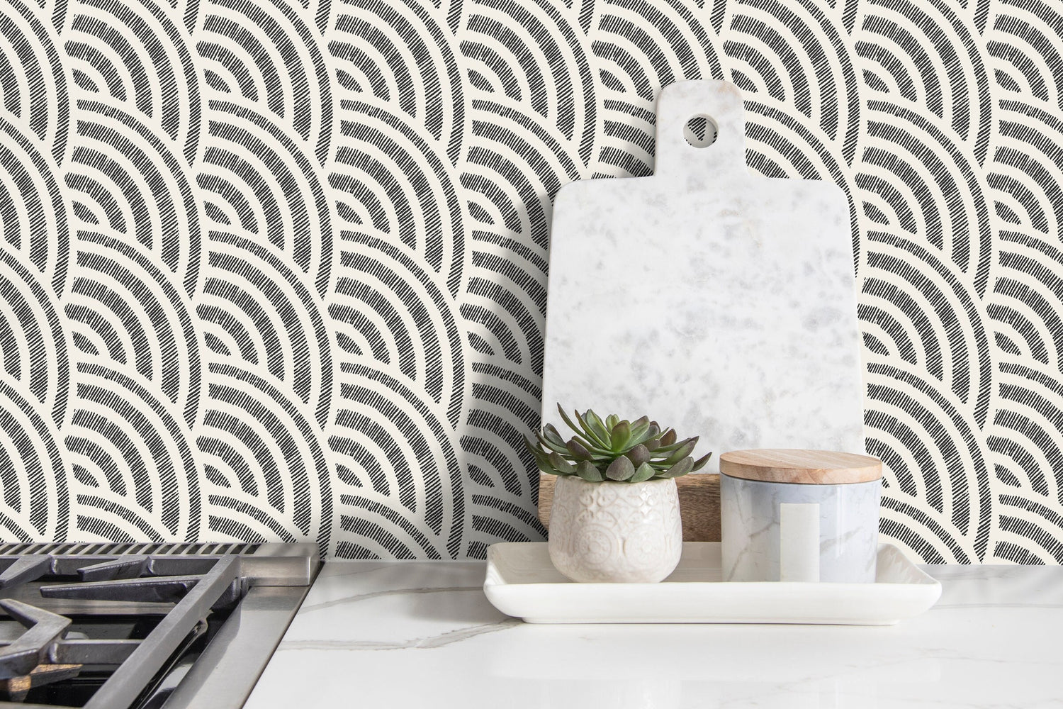 Monochromatic Line Pattern Wallpaper - C521