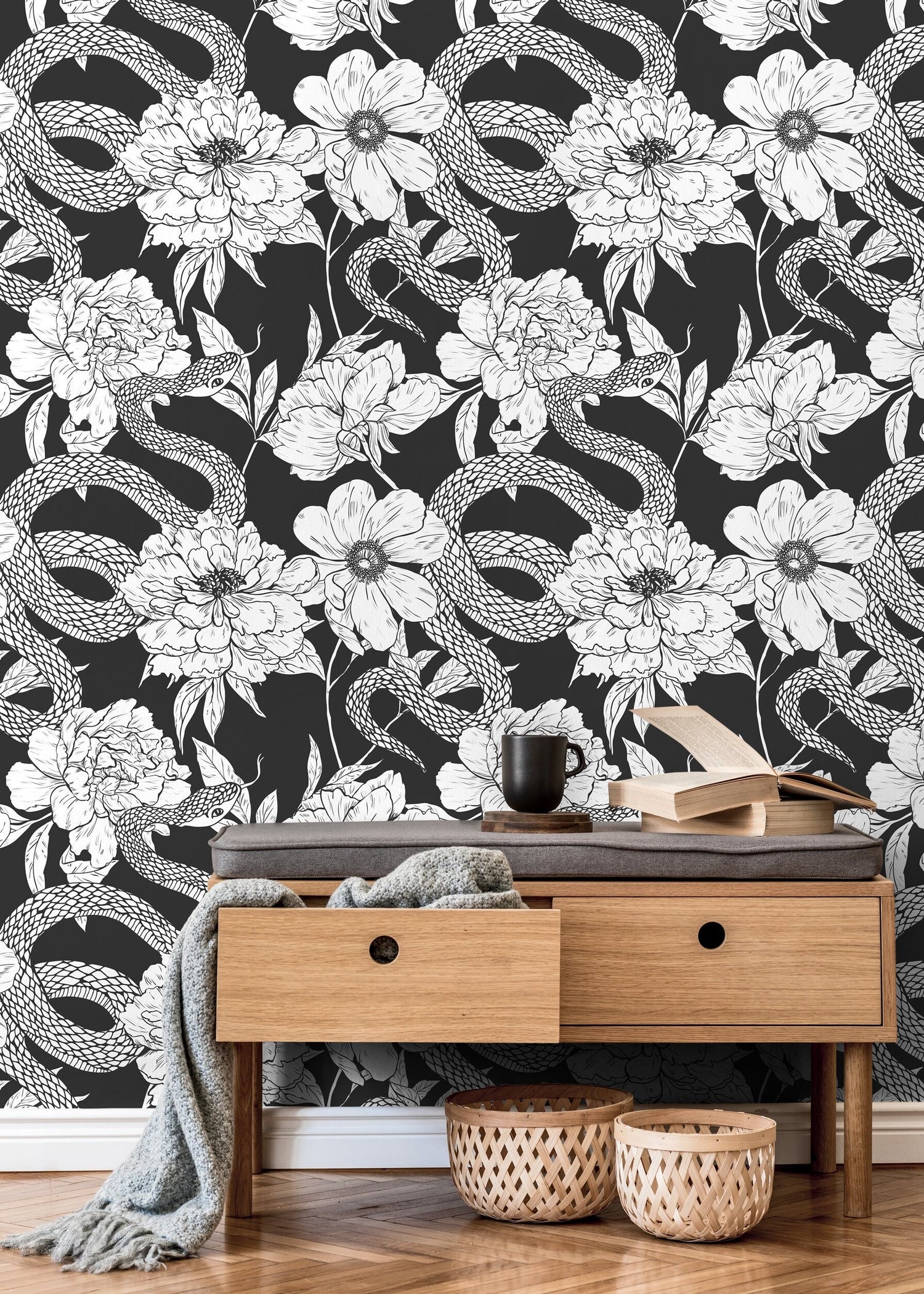 Serpentine Floral Majesty Wallpaper - C578