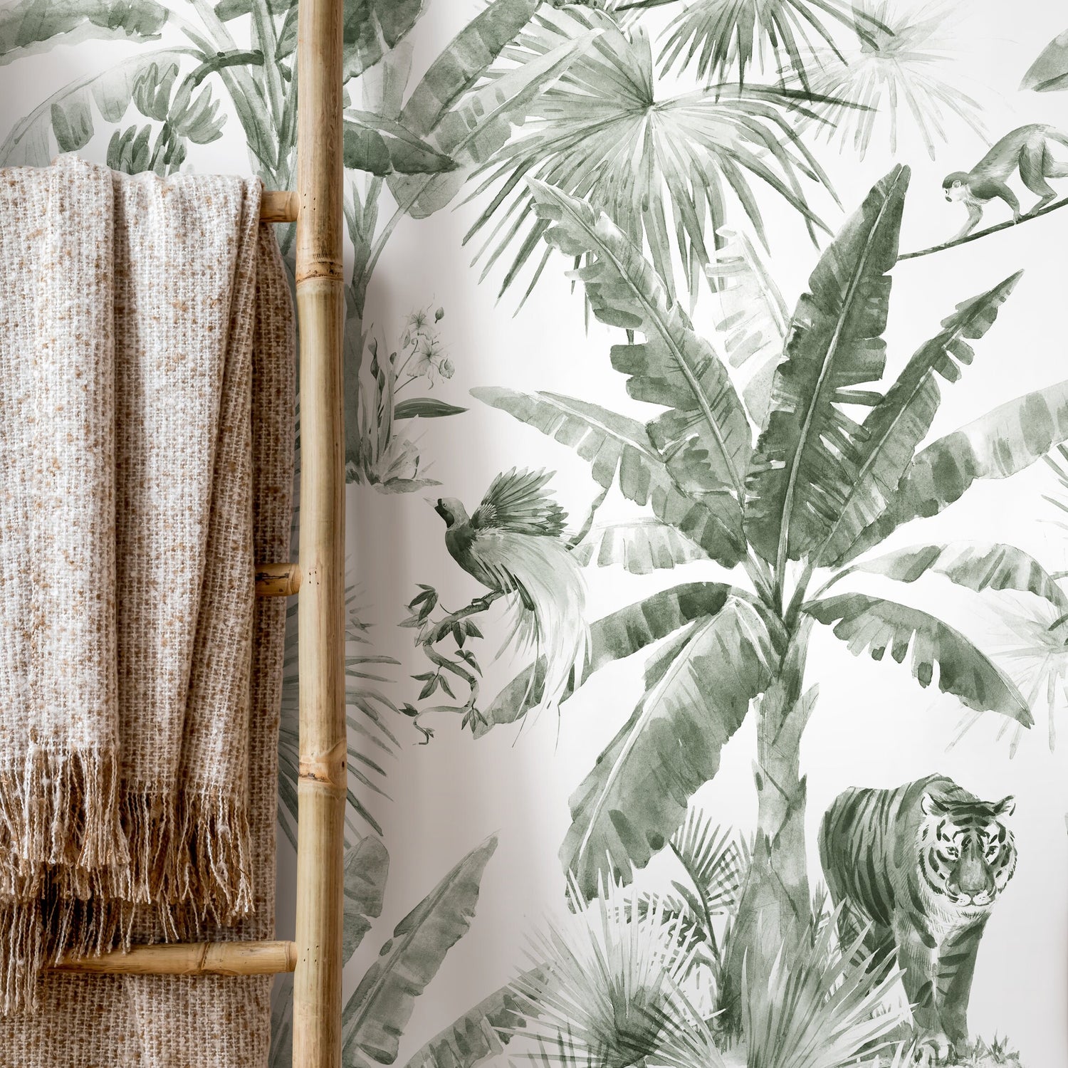 Green Tropical Jungle Wallpaper Botanical Wallpaper Peel and Stick and Traditional Wallpaper - D646