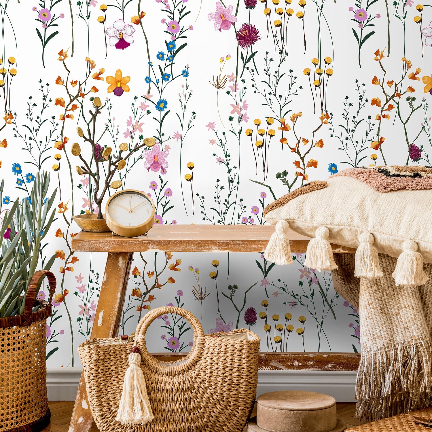 Floral Vintage wallpaper Peel and Stick and Traditional Wallpaper - B407