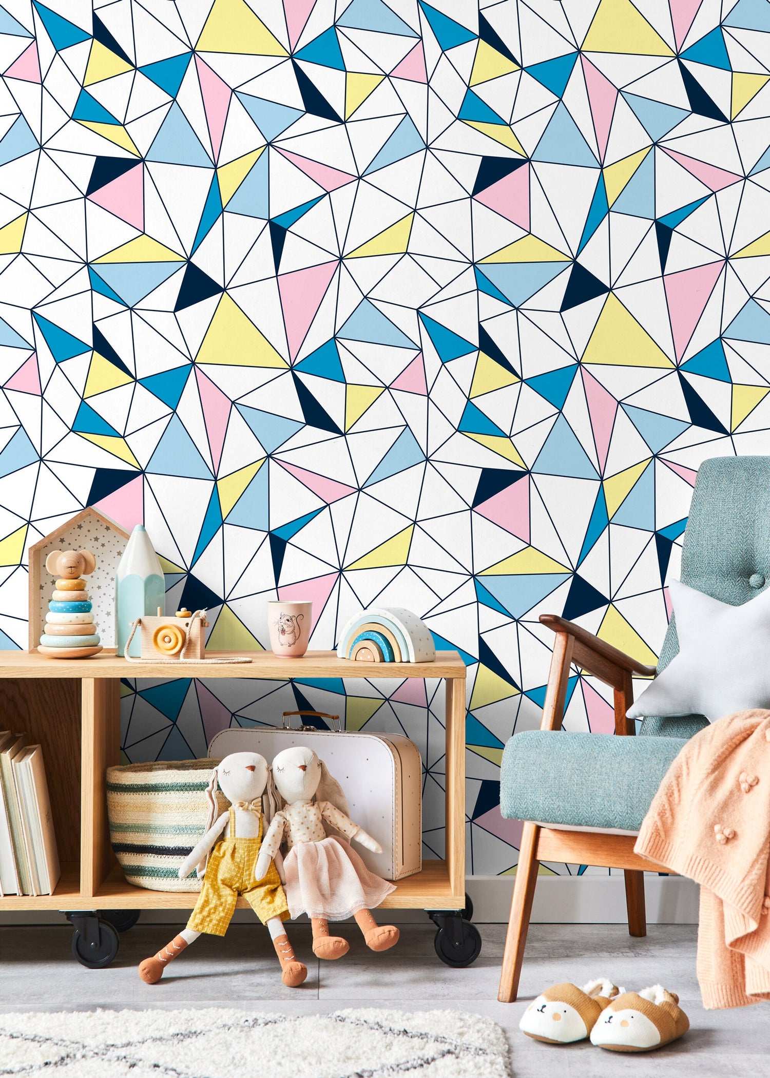 Wall Decor Wallpaper Peel and Stick Wallpaper Removable Wallpaper Home Decor Wall Art Room Decor / Colorful Triangle Wallpaper - B731