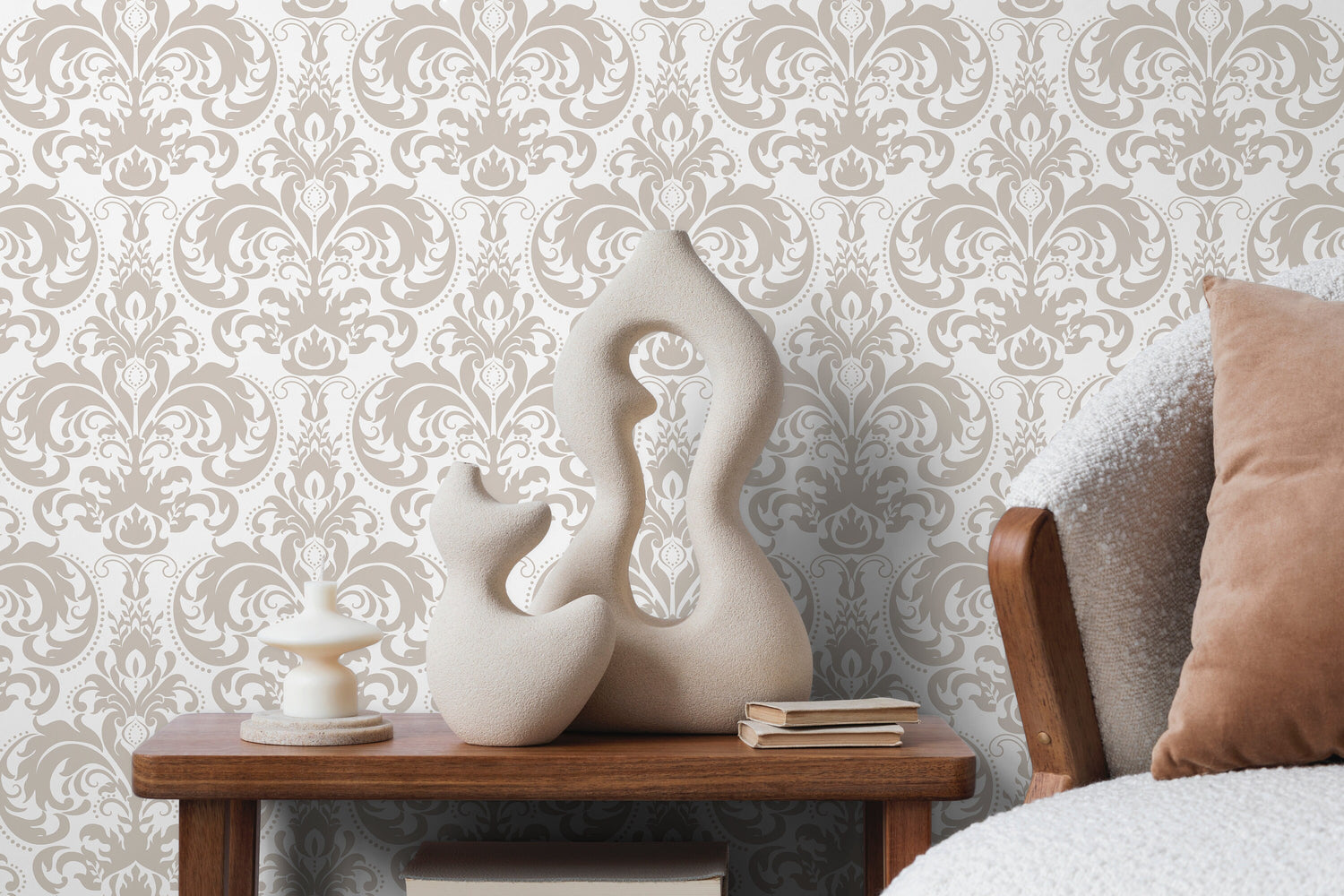 Elegant Victorian Floral Wallpaper - C185