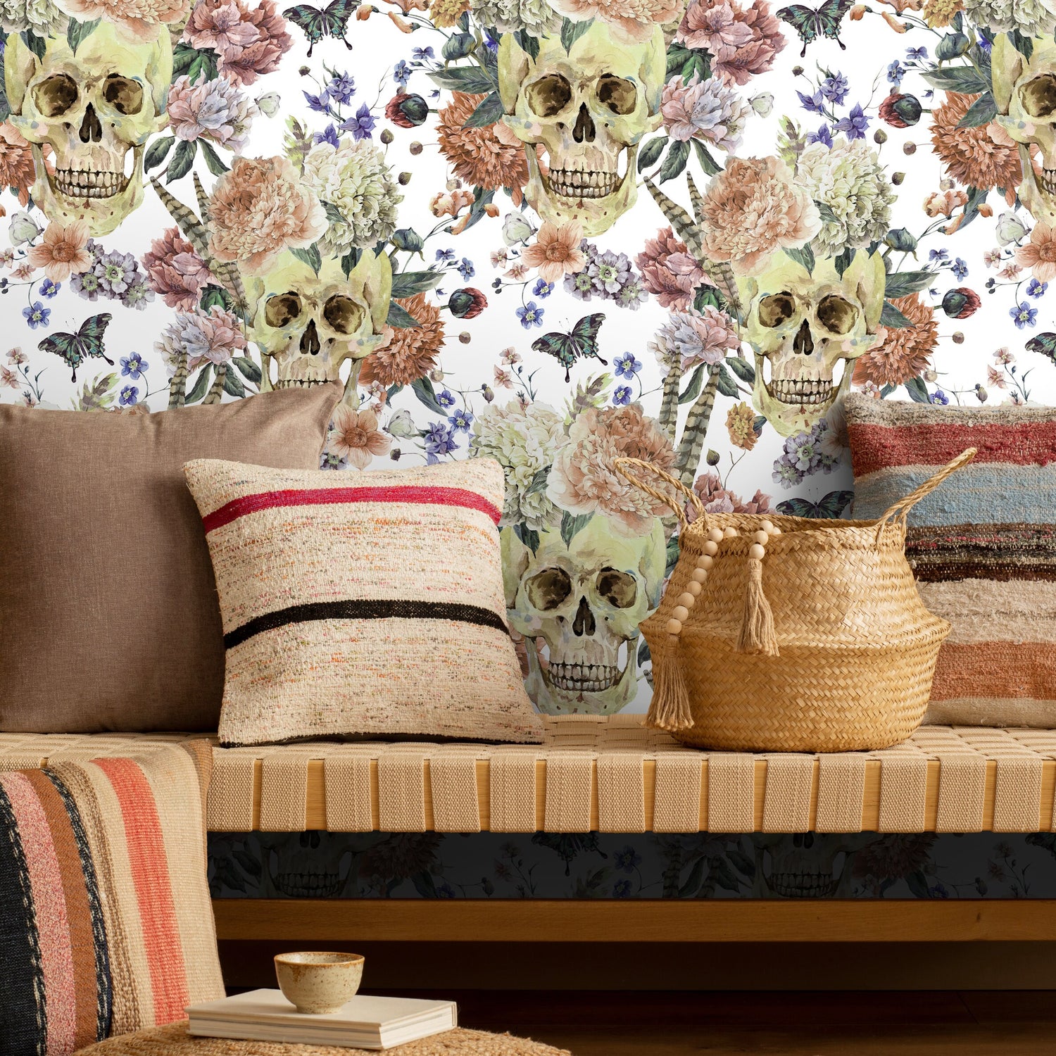 Vintage Floral Wallpaper Roses and Skulls Wallpaper Peel and Stick and Traditional Wallpaper - D923