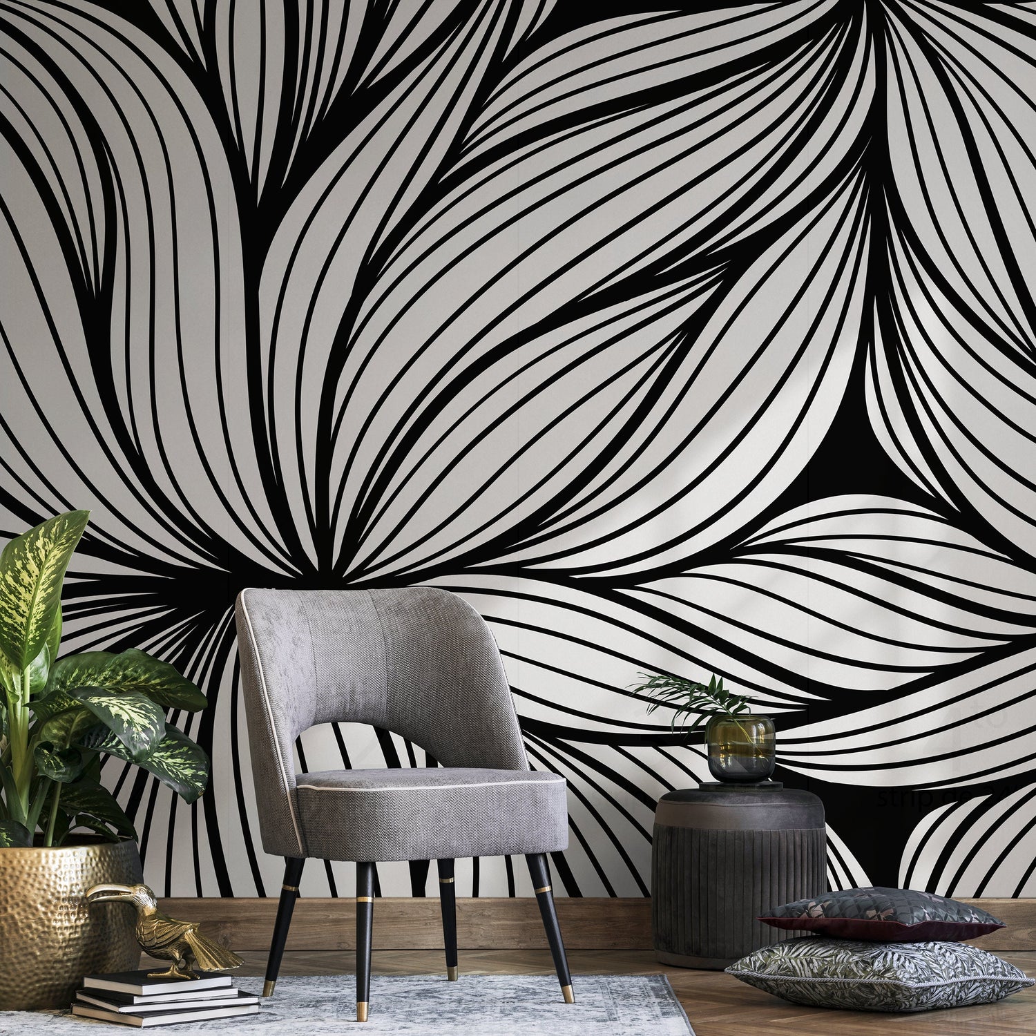 Striking Floral Contrast Wallpaper - B853