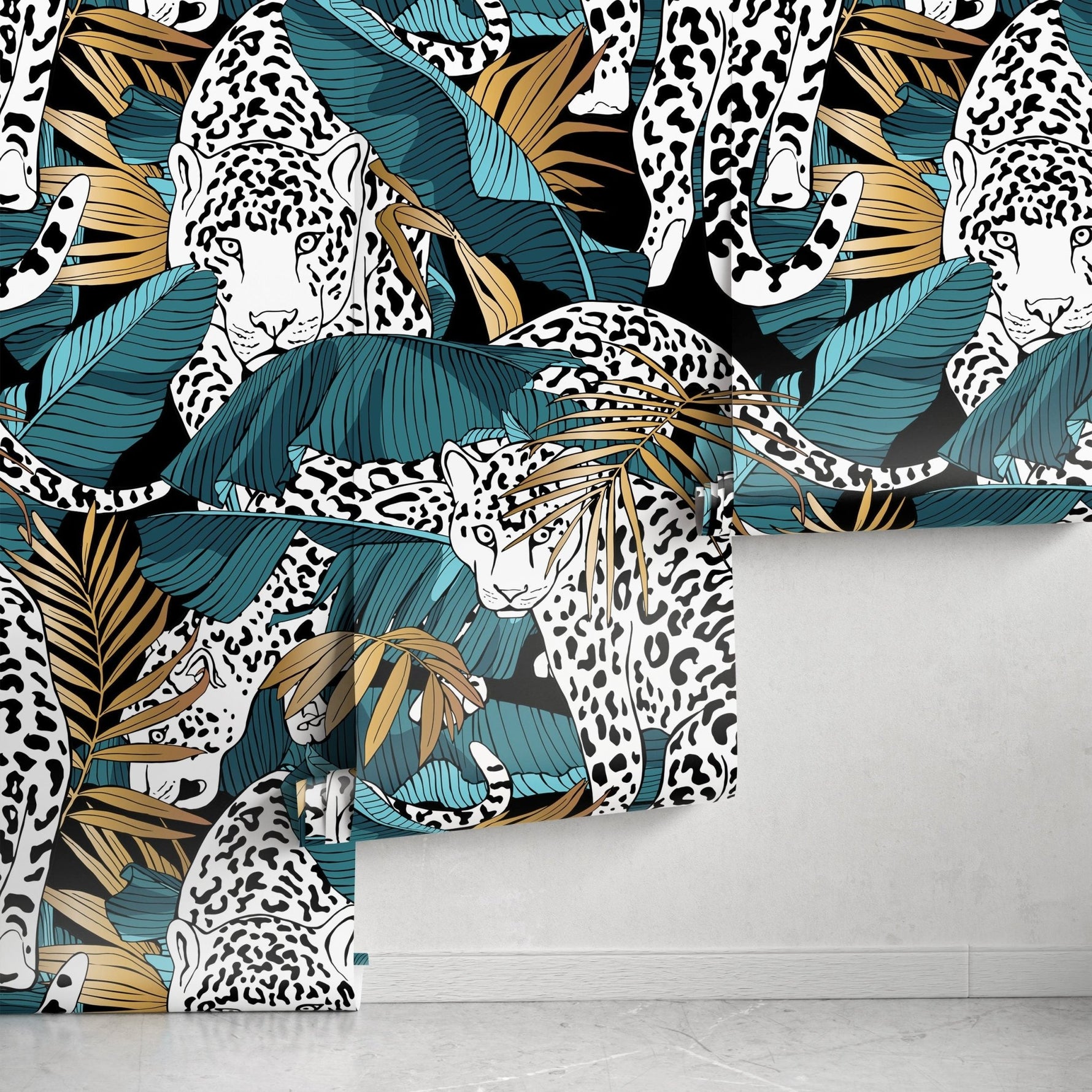 Jungle Leopard Wallpaper - B537 - WallTrend