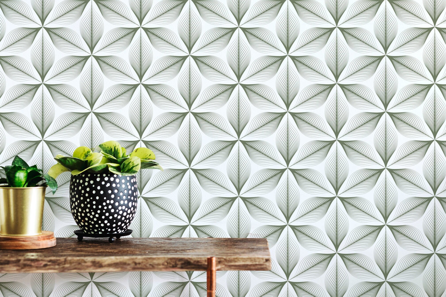 Leafy Elegance Wallpaper - B819 - WallTrend