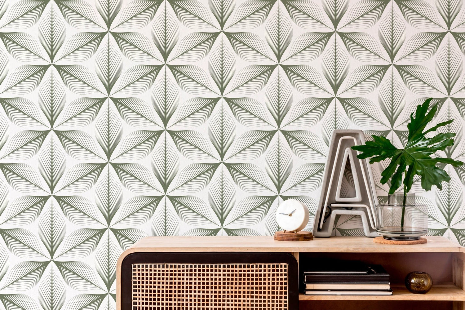 Leafy Elegance Wallpaper - B819 - WallTrend