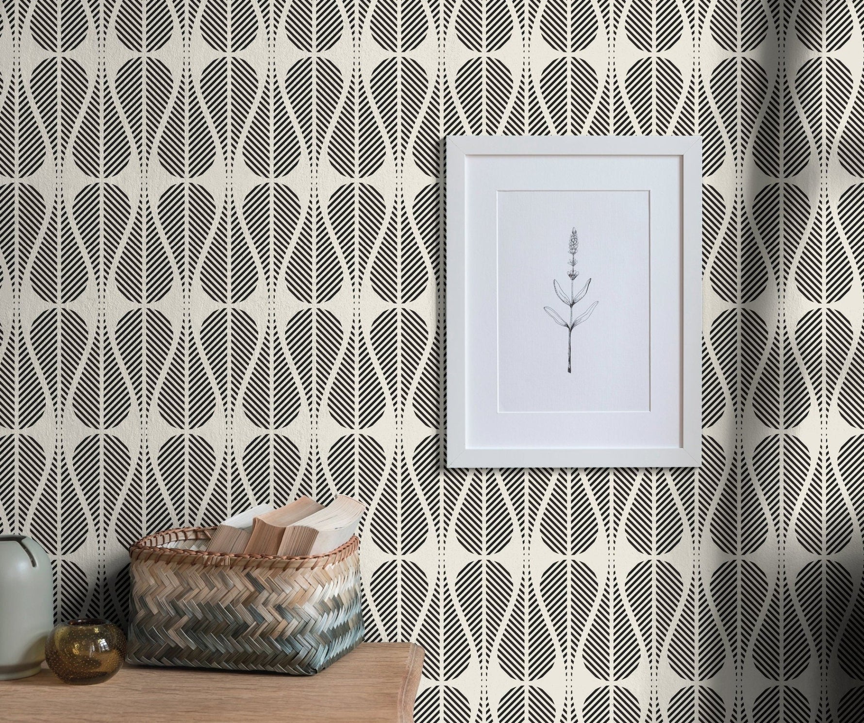 Leafy Elegance Wallpaper - C327 - WallTrend
