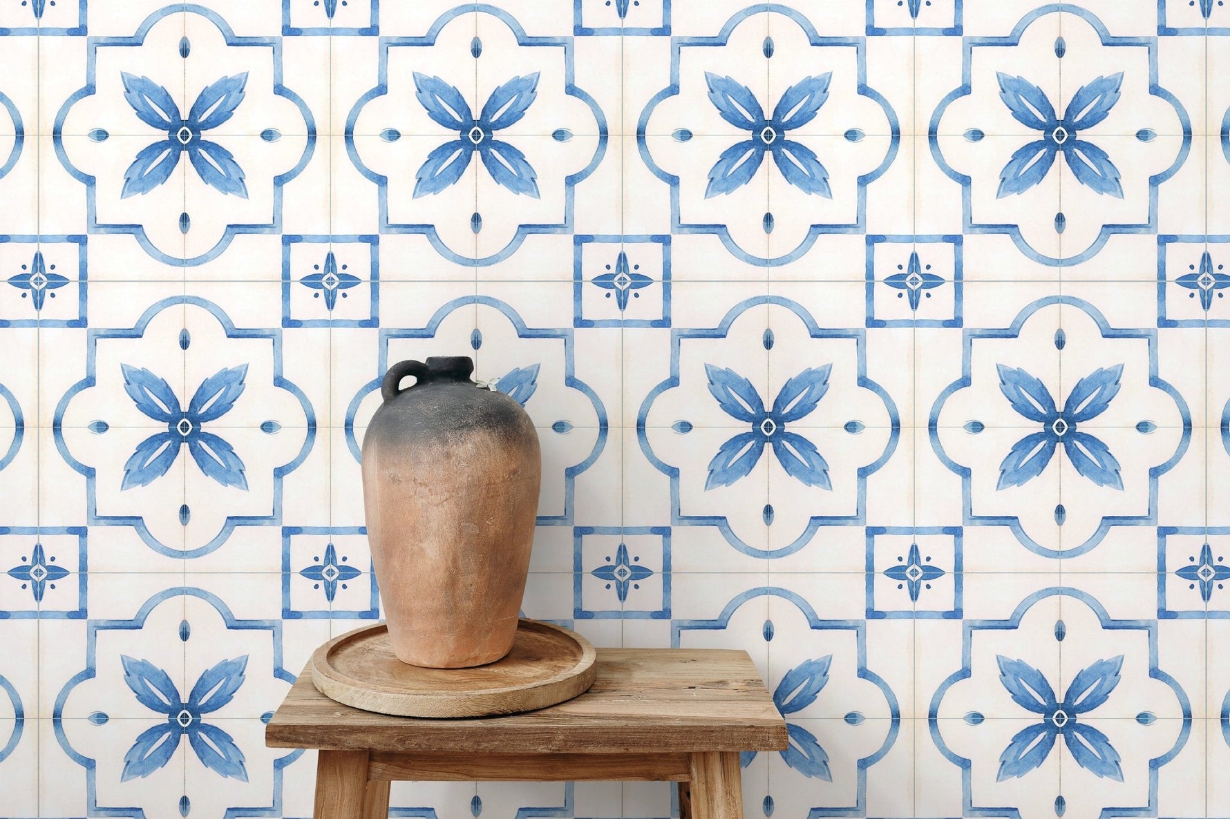 Majestic Blue Floral Design Wallpaper - D535 - WallTrend