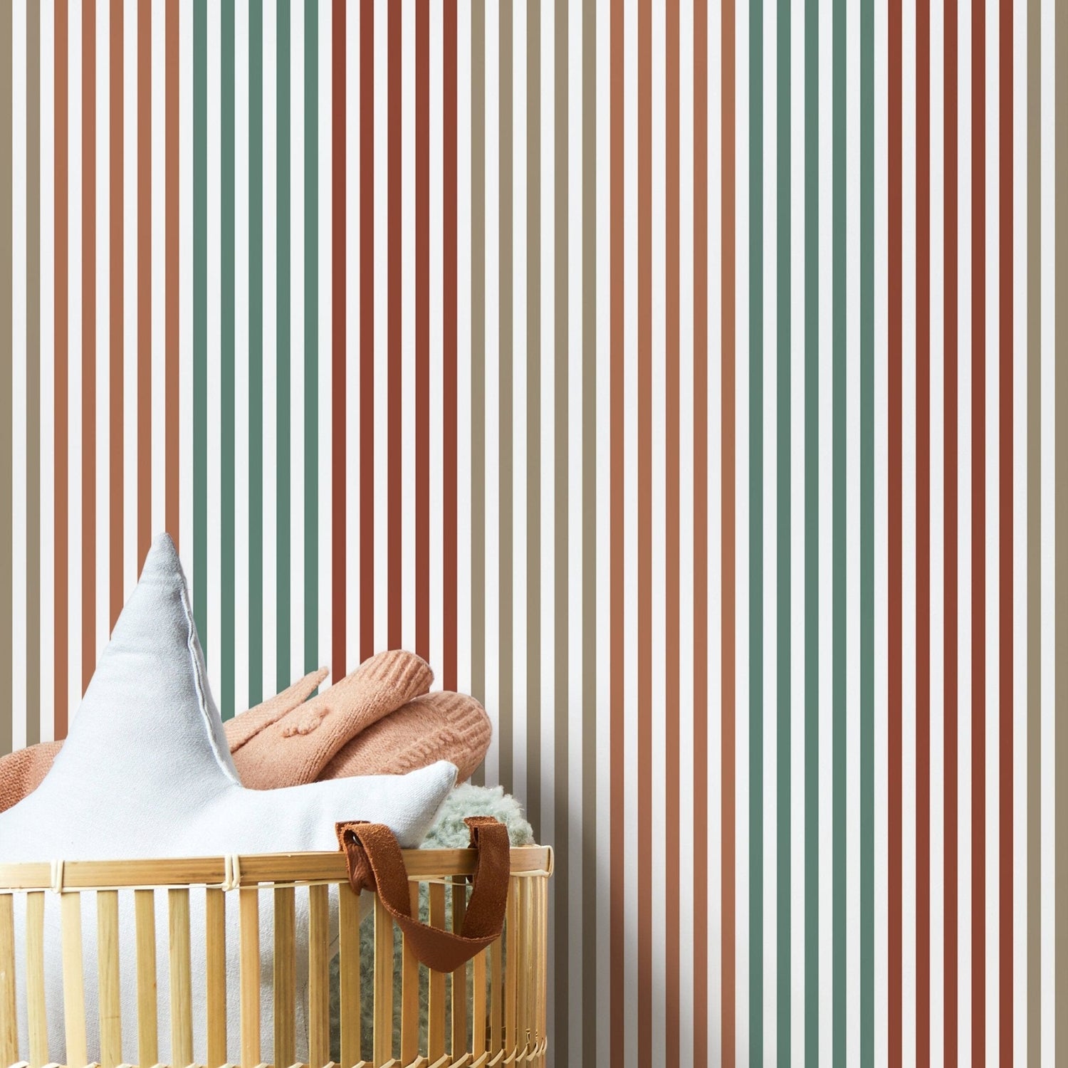 Modern Striped Wallpaper Geometric Wallpaper Peel and Stick and Traditional Wallpaper - D754 - WallTrend