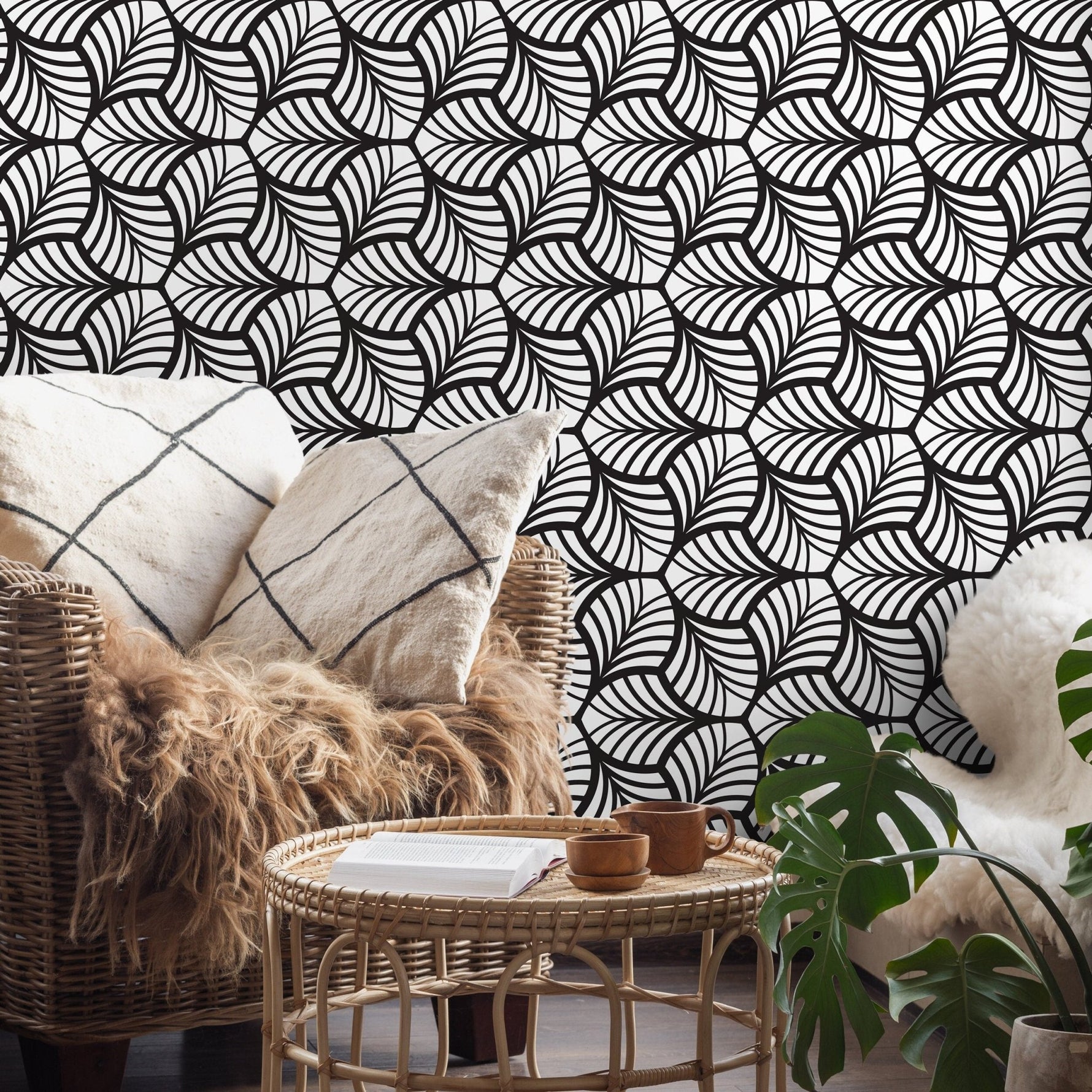 Monochrome Leaf Pattern Wallpaper - B666 - WallTrend