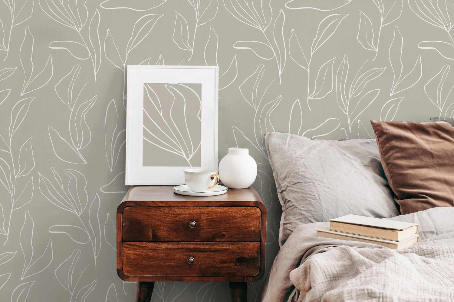 Natural Leaf Silhouettes Wallpaper - C173 - WallTrend