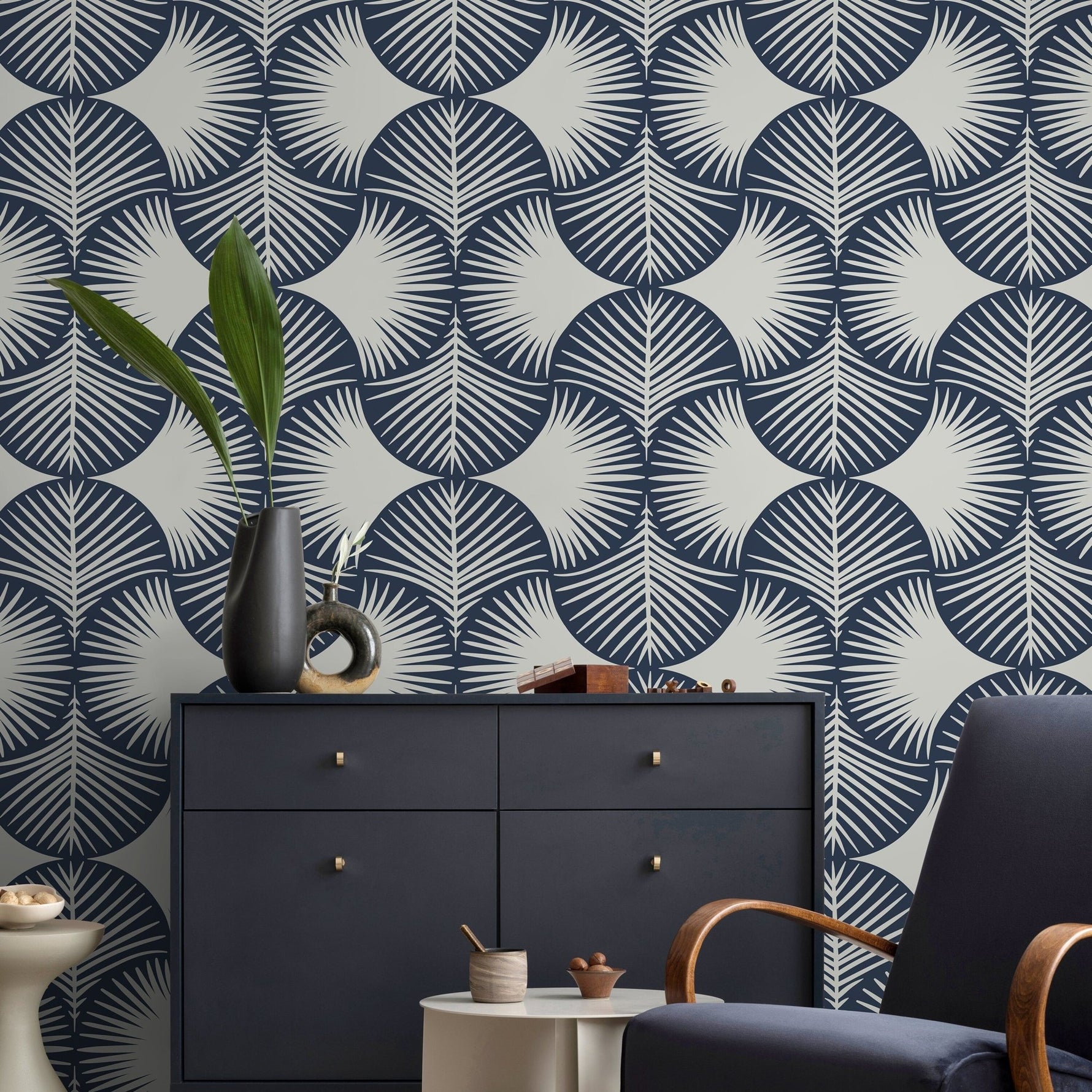Nature - Inspired Leaf Pattern Wallpaper - C102 - WallTrend