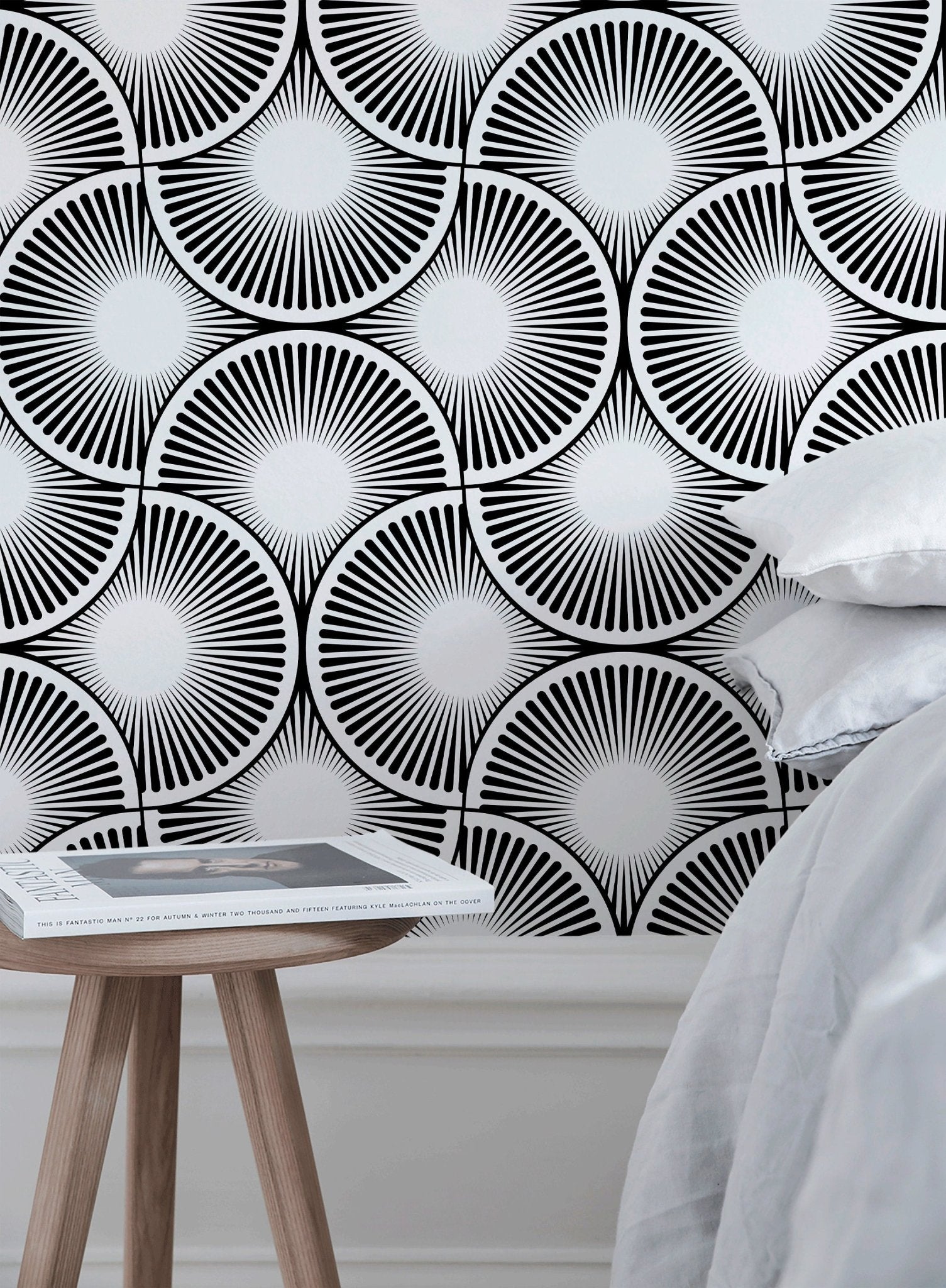 Radiant Eclipse Wallpaper - B860 - WallTrend