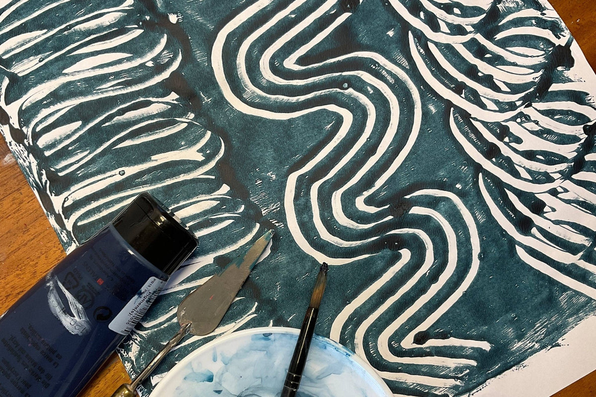 Serene Waves Wallpaper - X094 - WallTrend