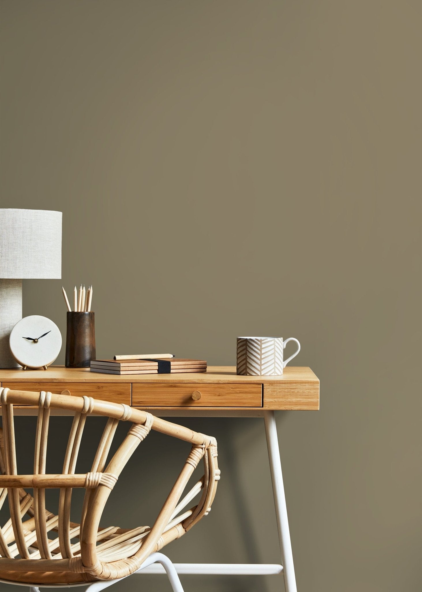 Shadow Brown Wallpaper / Solid Color / Peel and Stick Wallpaper Removable Wallpaper Home Decor Wall Art Wall Decor Room Decor - D472 - WallTrend