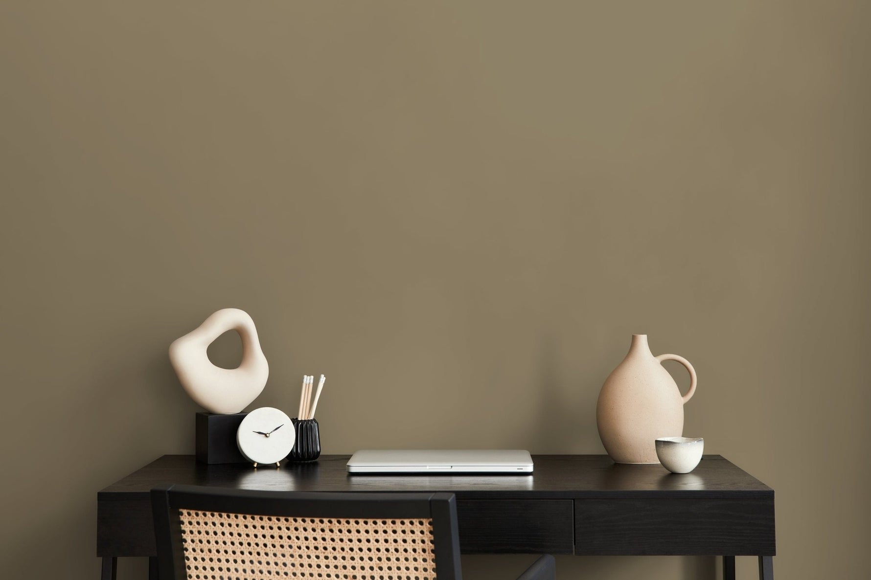 Shadow Brown Wallpaper / Solid Color / Peel and Stick Wallpaper Removable Wallpaper Home Decor Wall Art Wall Decor Room Decor - D472 - WallTrend