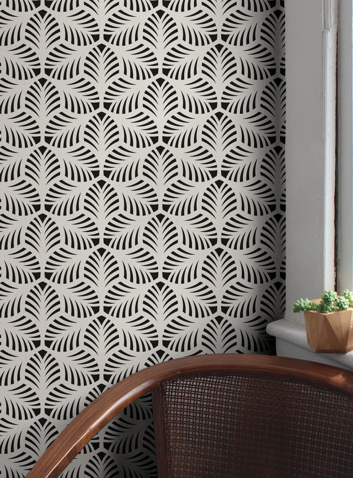 Sleek Palm Leaf Wallpaper - C440 - WallTrend